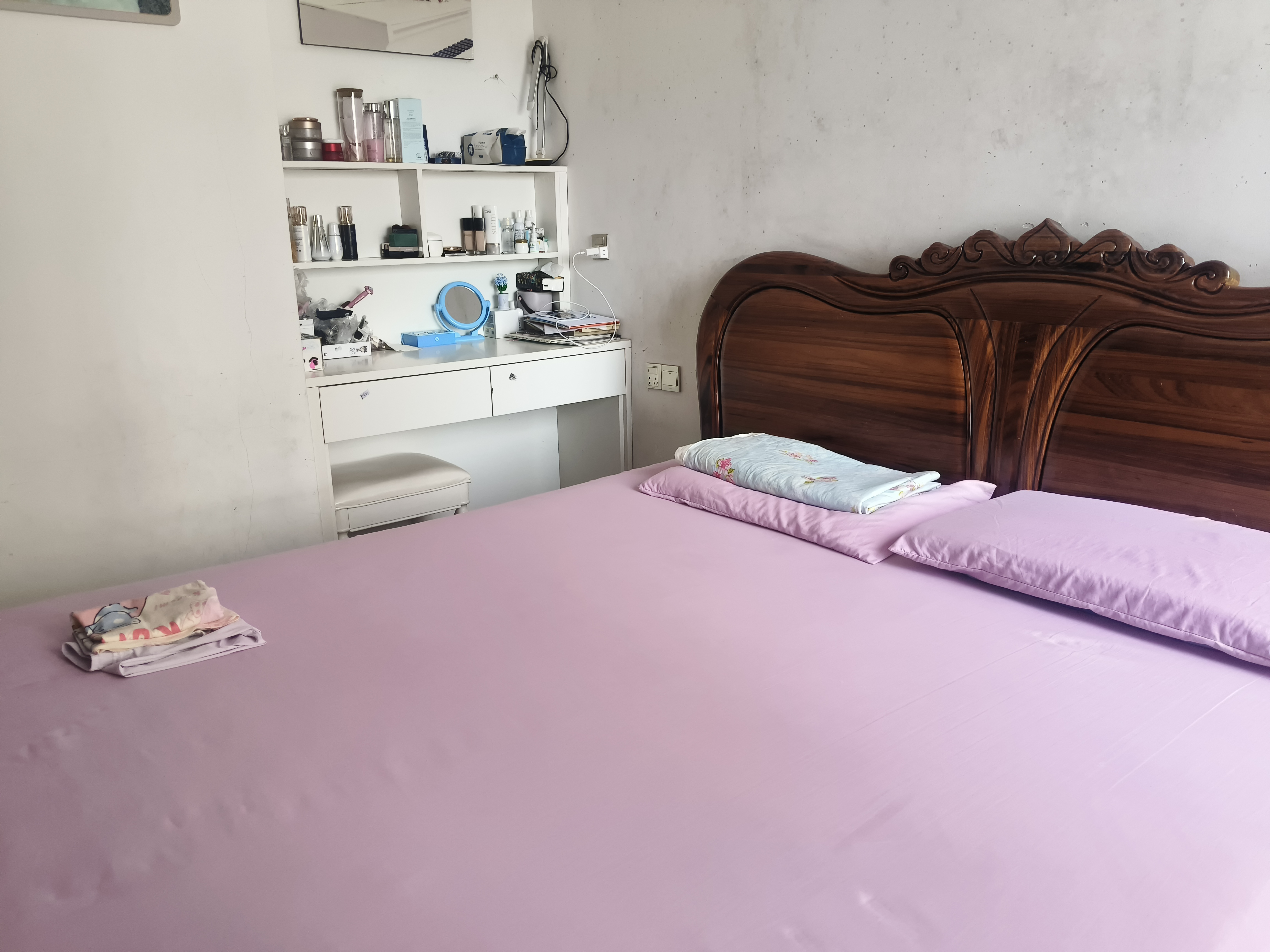 泉海好家园 3室2厅2卫 3600.0元/月 泉海好家园 3室2厅2卫 3600.0元/月室内图