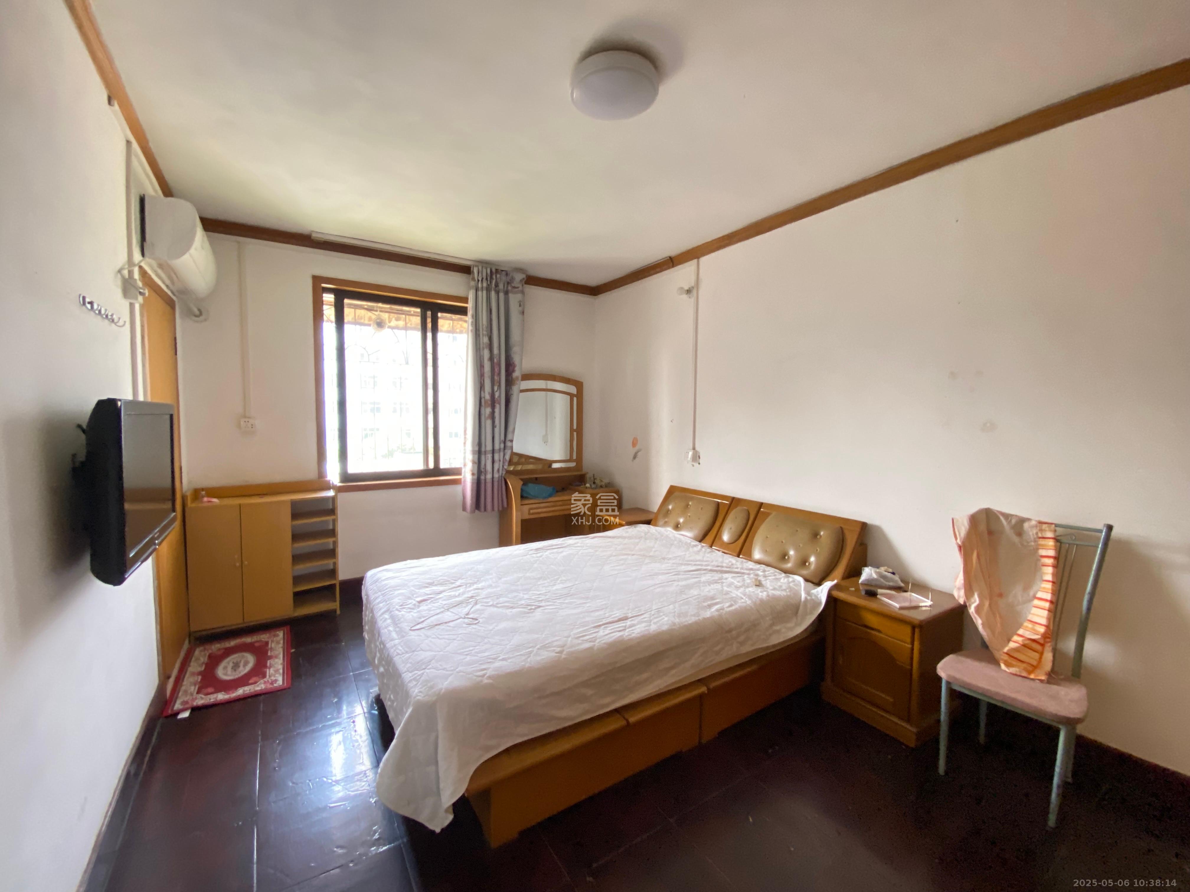 鸿基花园  3室2厅1卫    1900.0元/月 鸿基花园  3室2厅1卫    1900.0元/月室内图