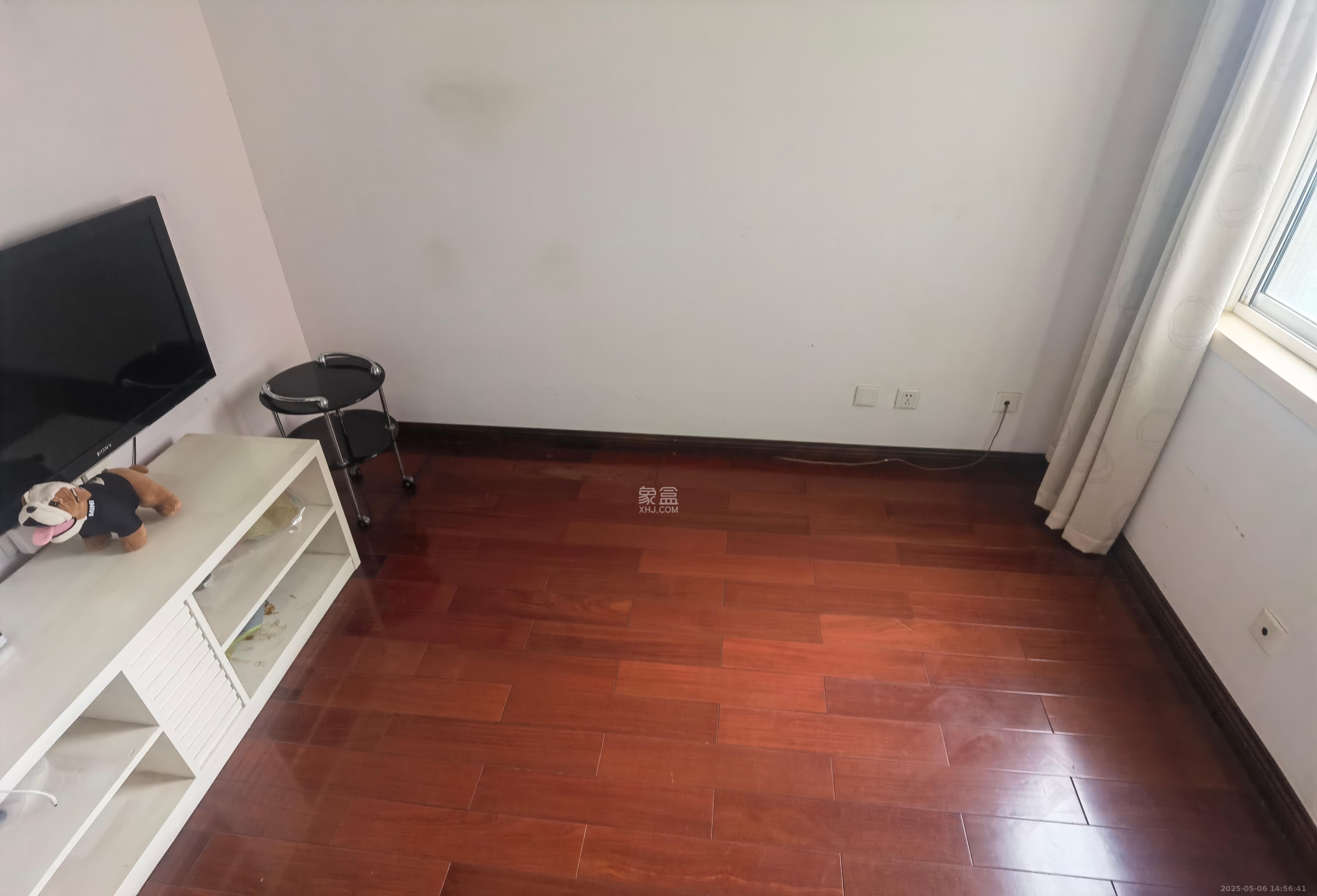 左岸春天 4室2厅2卫 4200.0元/月 左岸春天 4室2厅2卫 4200.0元/月室内图