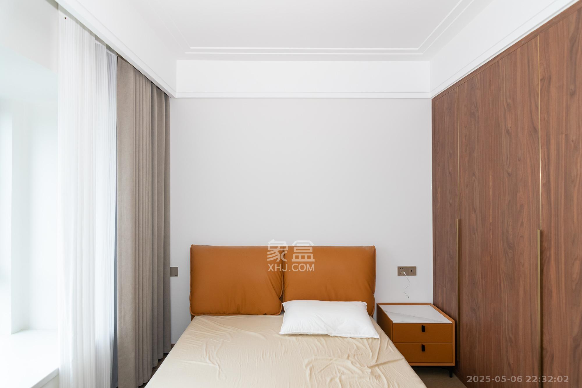 阳光城联利悦澜府  3室2厅2卫    89.0万 阳光城联利悦澜府  3室2厅2卫    89.0万卧室