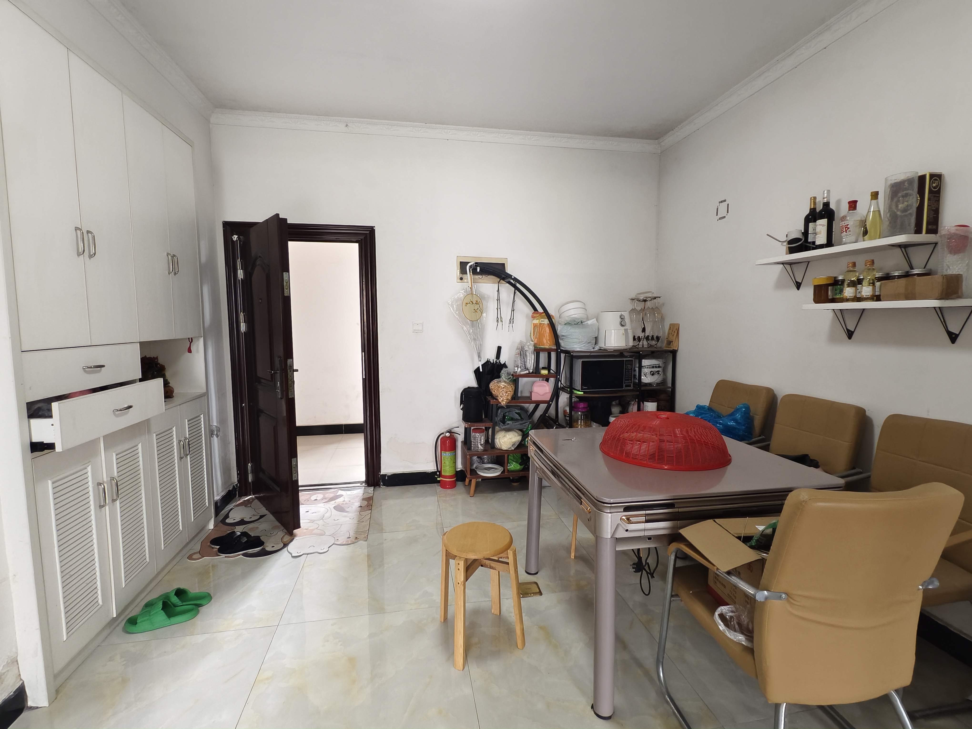 森怡佳苑 2室2厅1卫 42.8万 森怡佳苑 2室2厅1卫 42.8万客厅