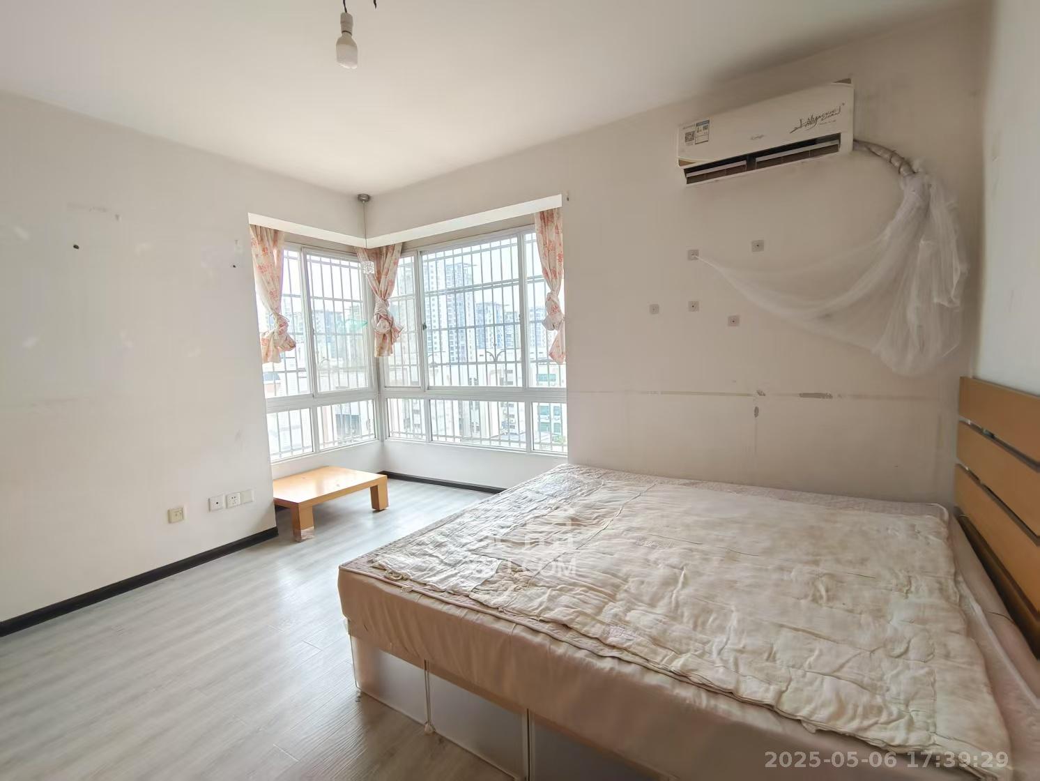 湘许嘉园  2室1厅1卫    2300.0元/月 湘许嘉园  2室1厅1卫    2300.0元/月室内图