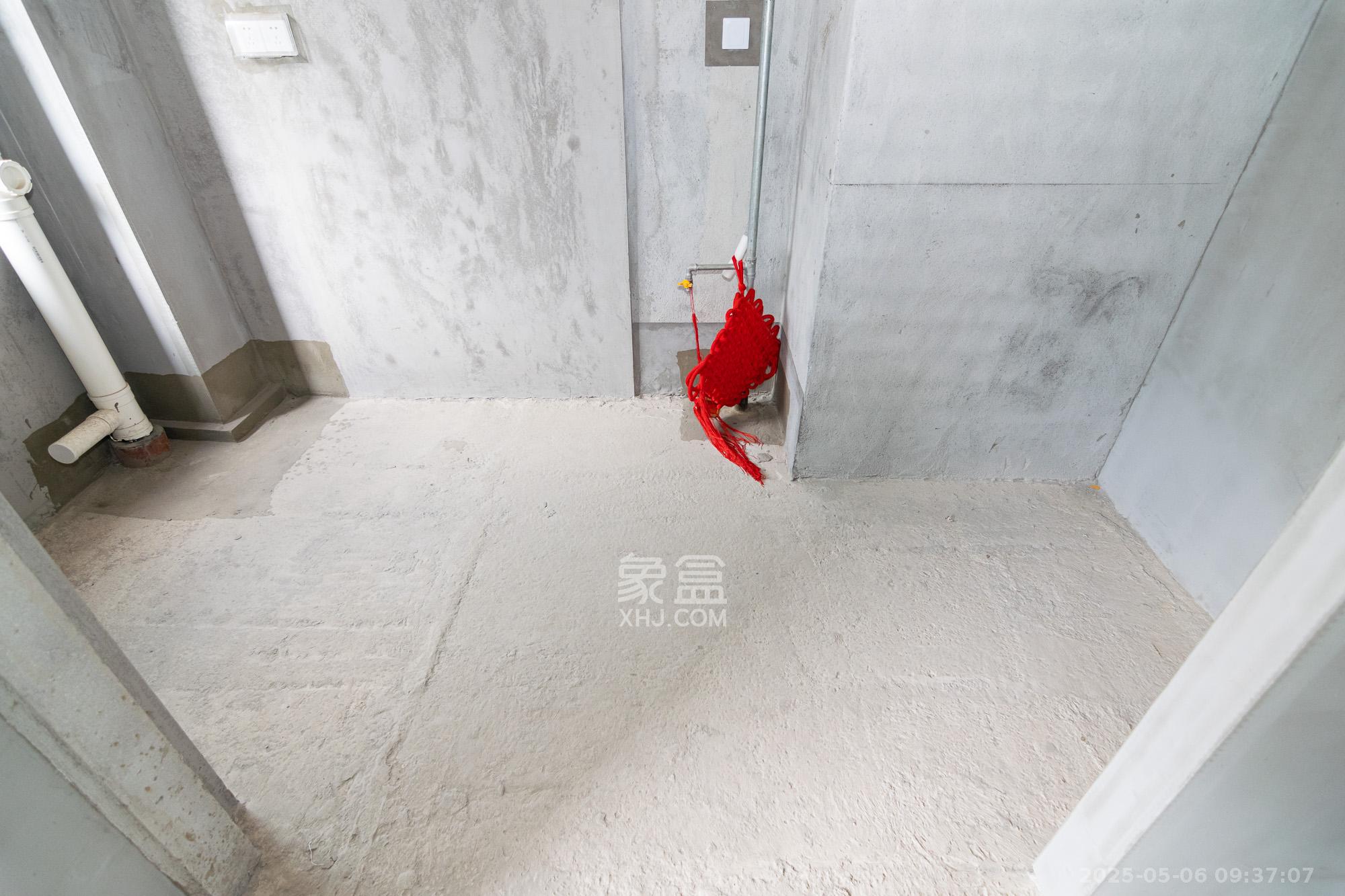 中交凤鸣九章 4室2厅2卫 180.0万 中交凤鸣九章 4室2厅2卫 180.0万厨房