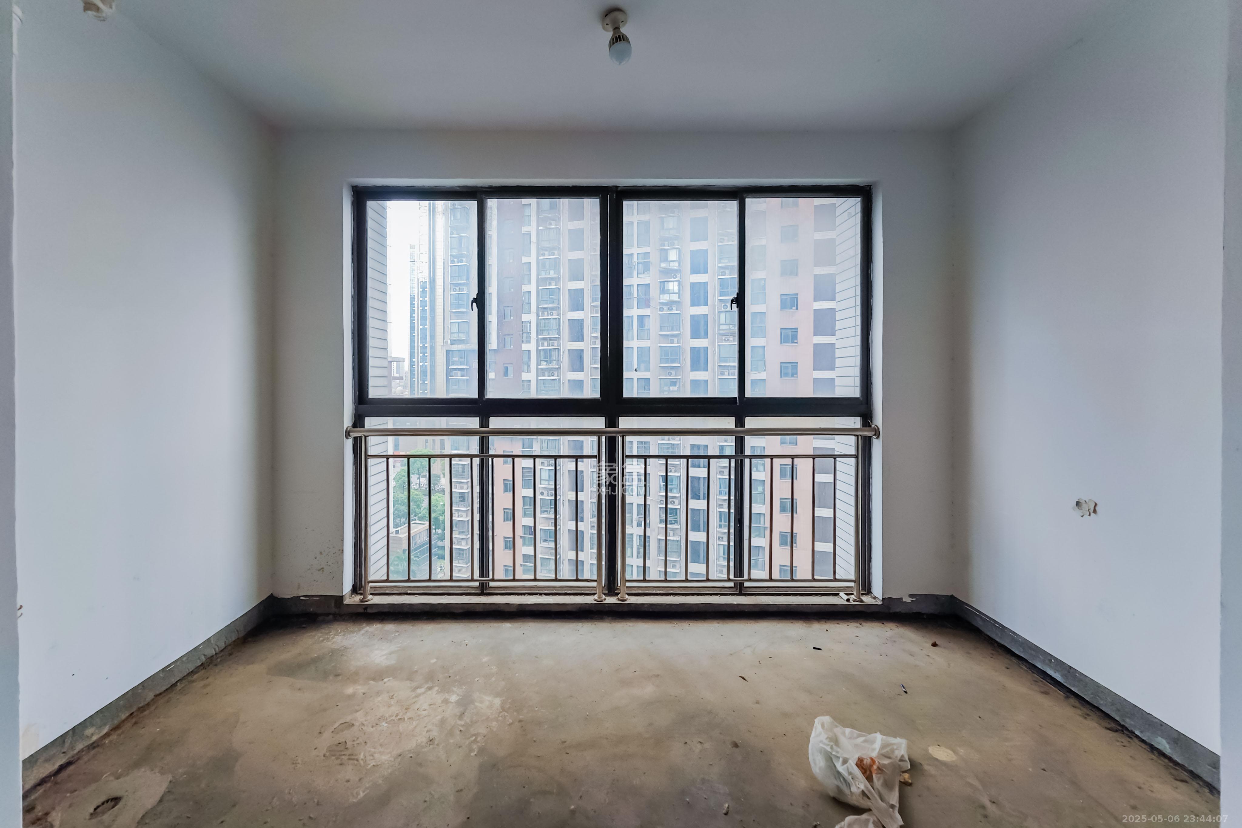 万树丹堤 3室2厅2卫 130.0万 万树丹堤 3室2厅2卫 130.0万其他