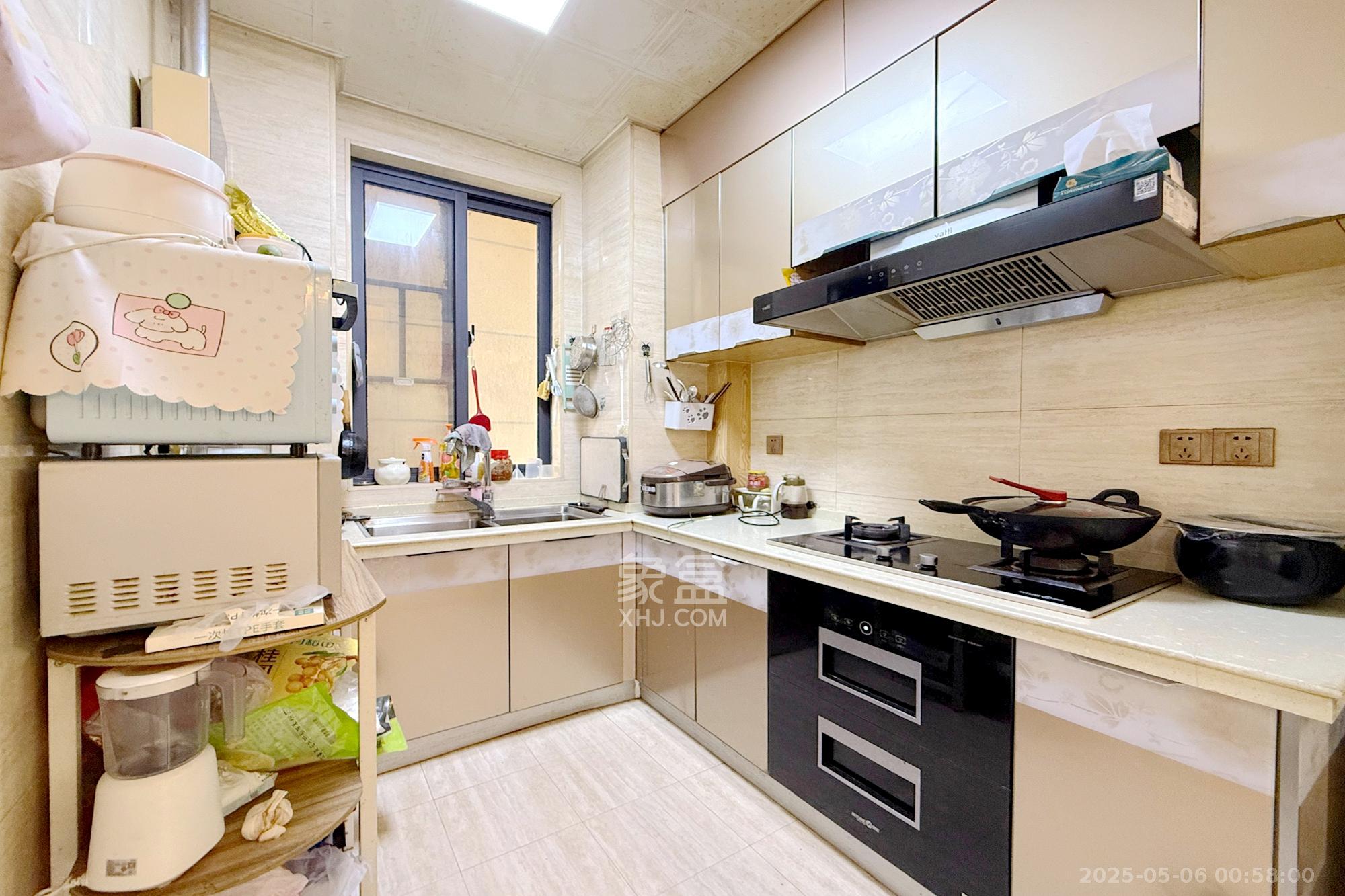 明发国际城 3室2厅2卫 90.0万 明发国际城 3室2厅2卫 90.0万厨房