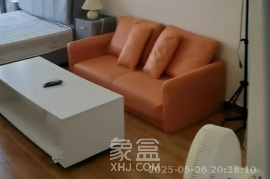 和府  1室1厅1卫    1980.0元/月 和府  1室1厅1卫    1980.0元/月室内图1