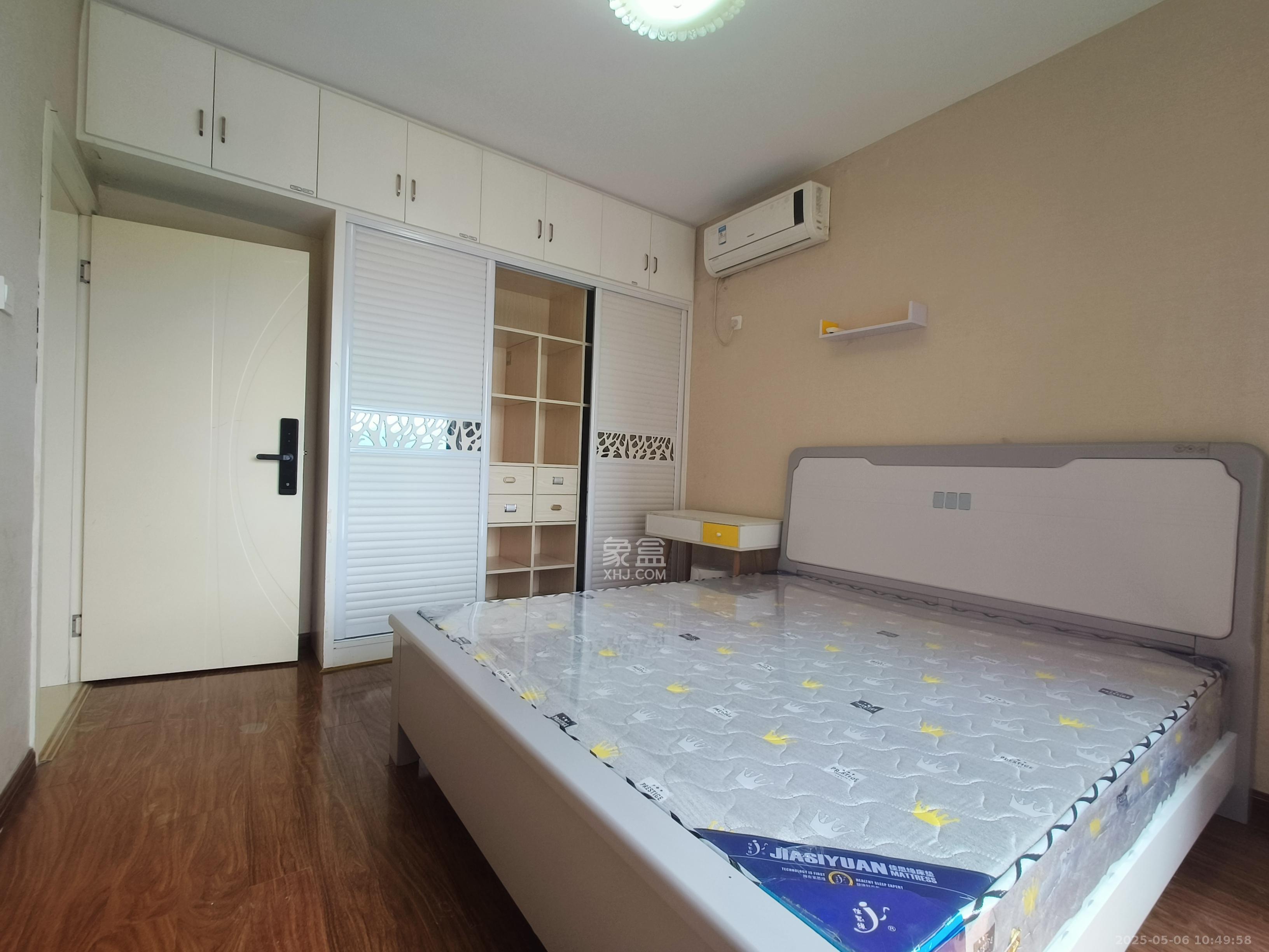 达美D6区  3室1厅1卫   2700.00元/月