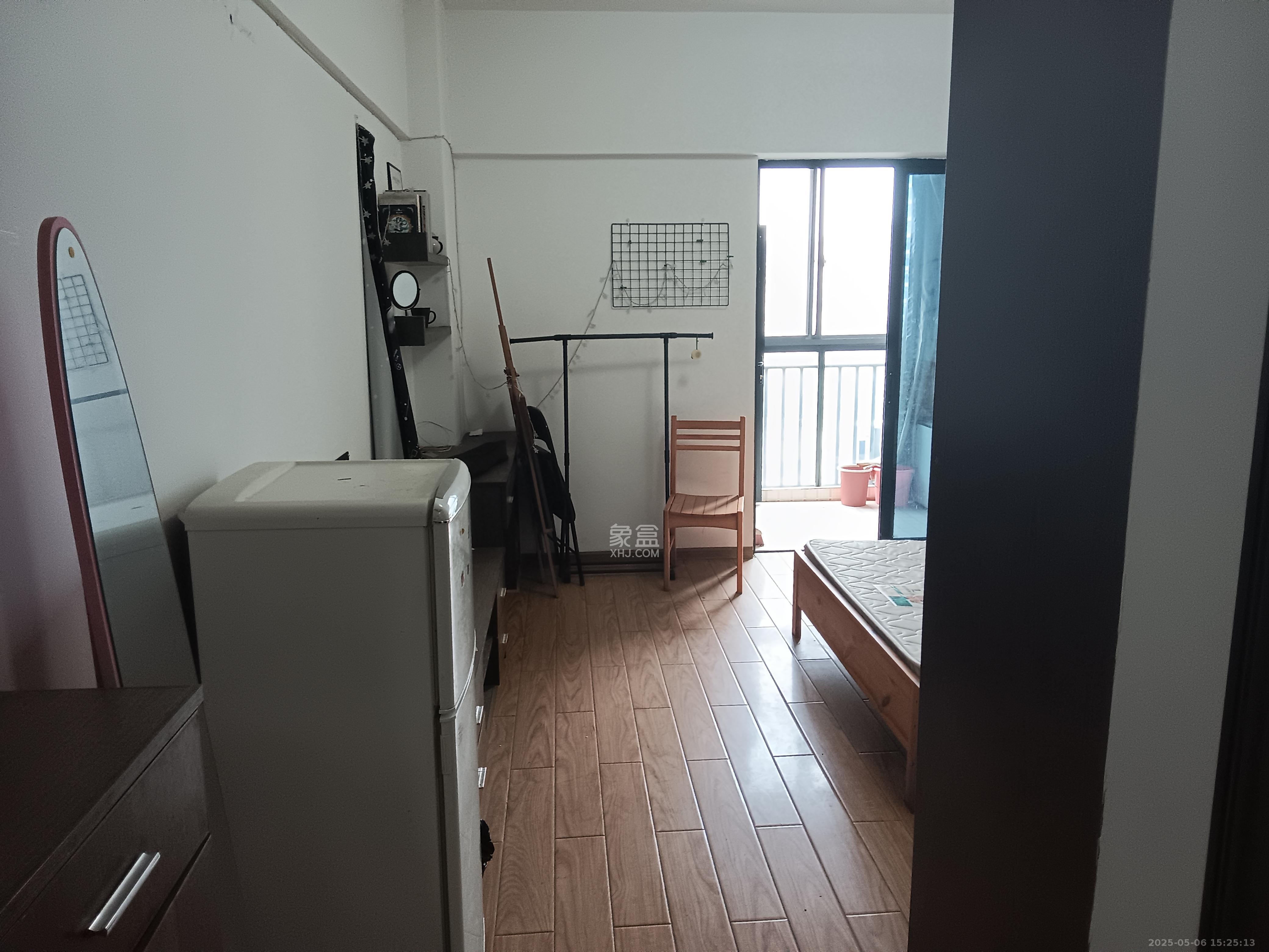 博林金谷 1室1厅1卫 1400.0元/月 博林金谷 1室1厅1卫 1400.0元/月室内图