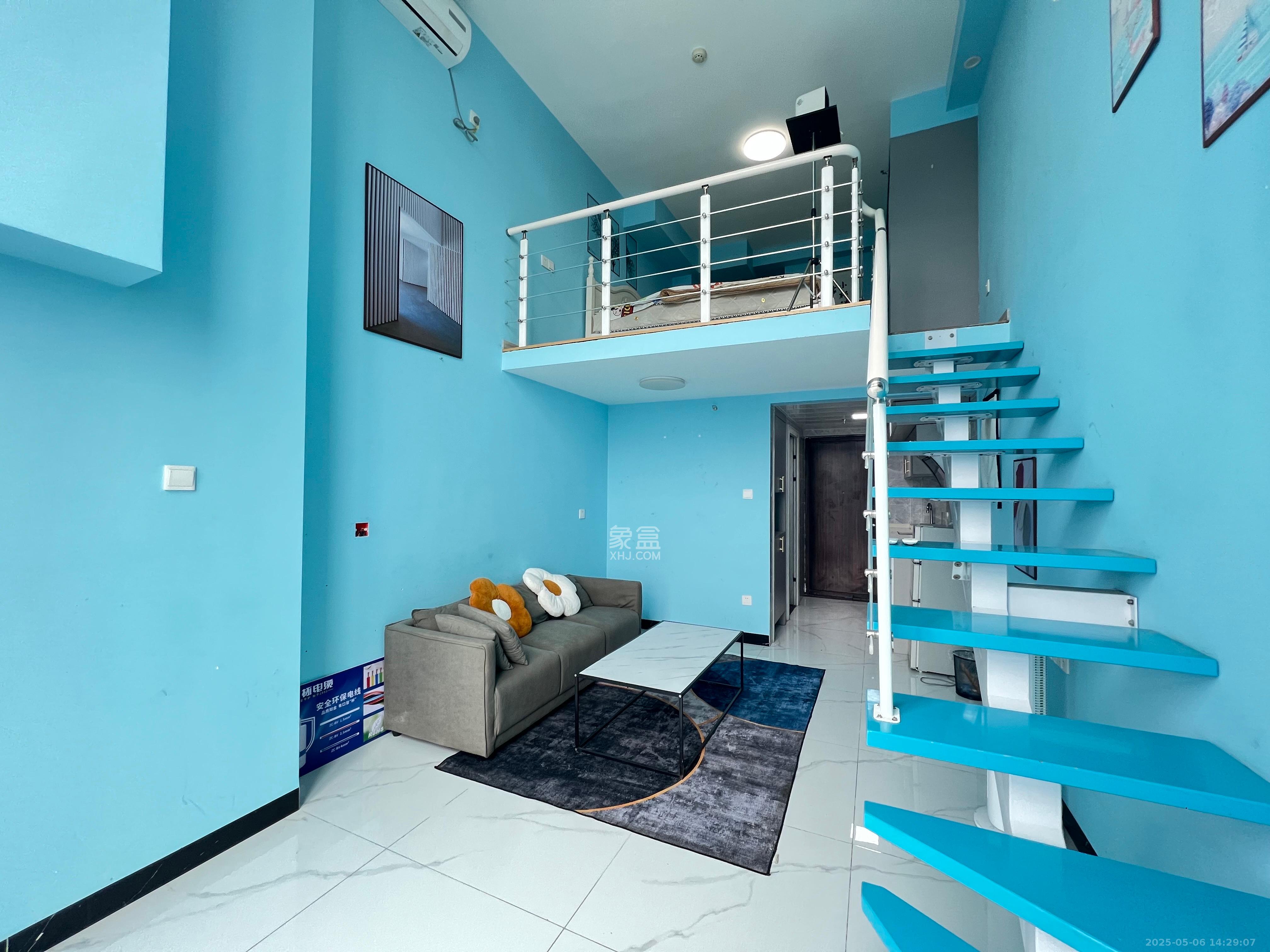 东盈商业广场（华泉城市广场）  2室1厅1卫    2200.0元/月室内图