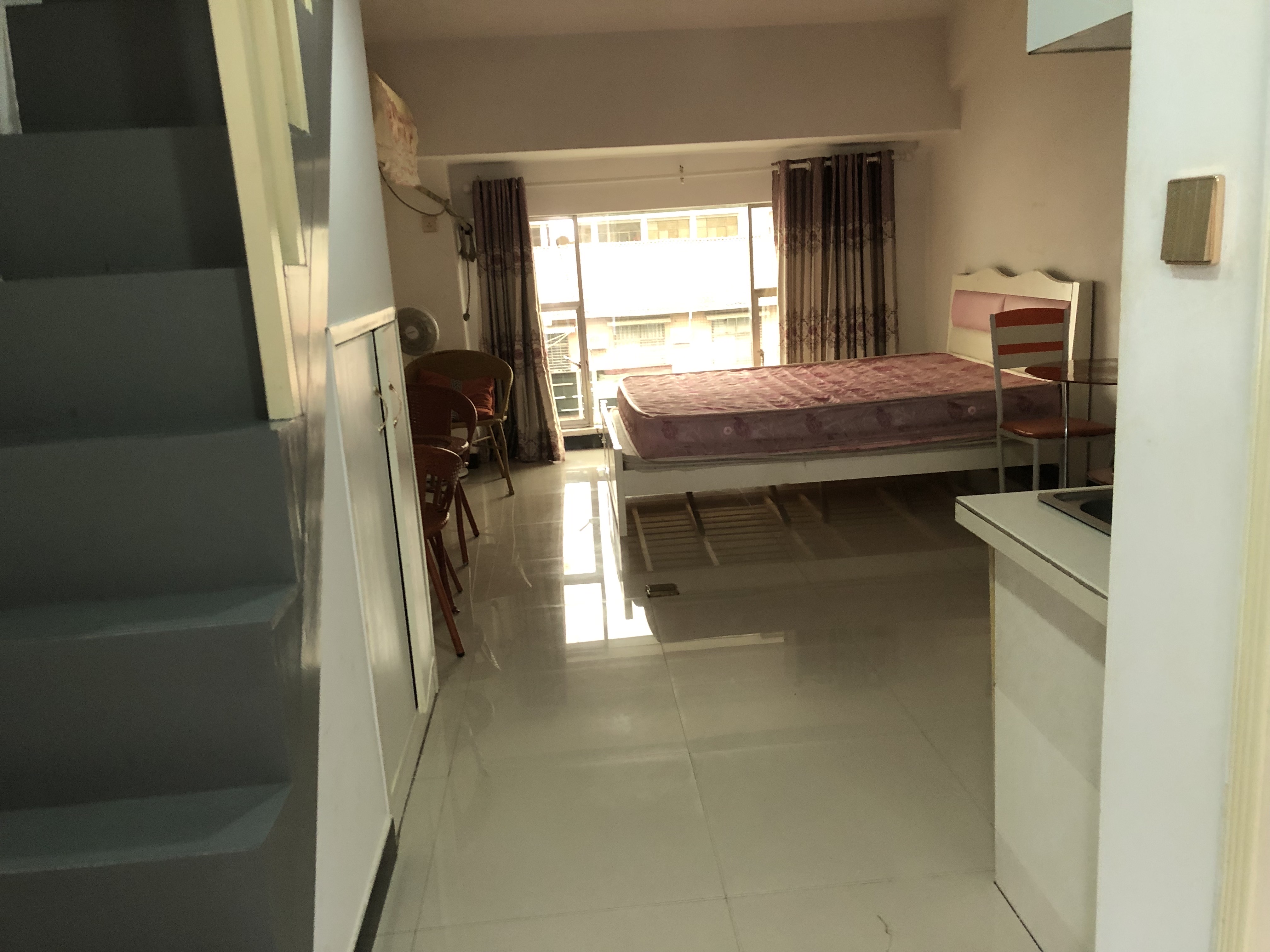 维港十字街 1室1厅1卫 1000.0元/月 维港十字街 1室1厅1卫 1000.0元/月室内图