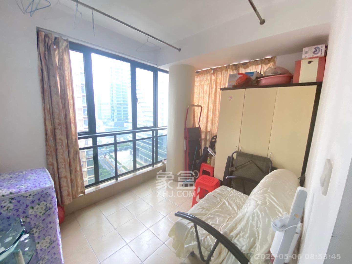 公园9号  3室2厅1卫    3600.0元/月 公园9号  3室2厅1卫    3600.0元/月室内图