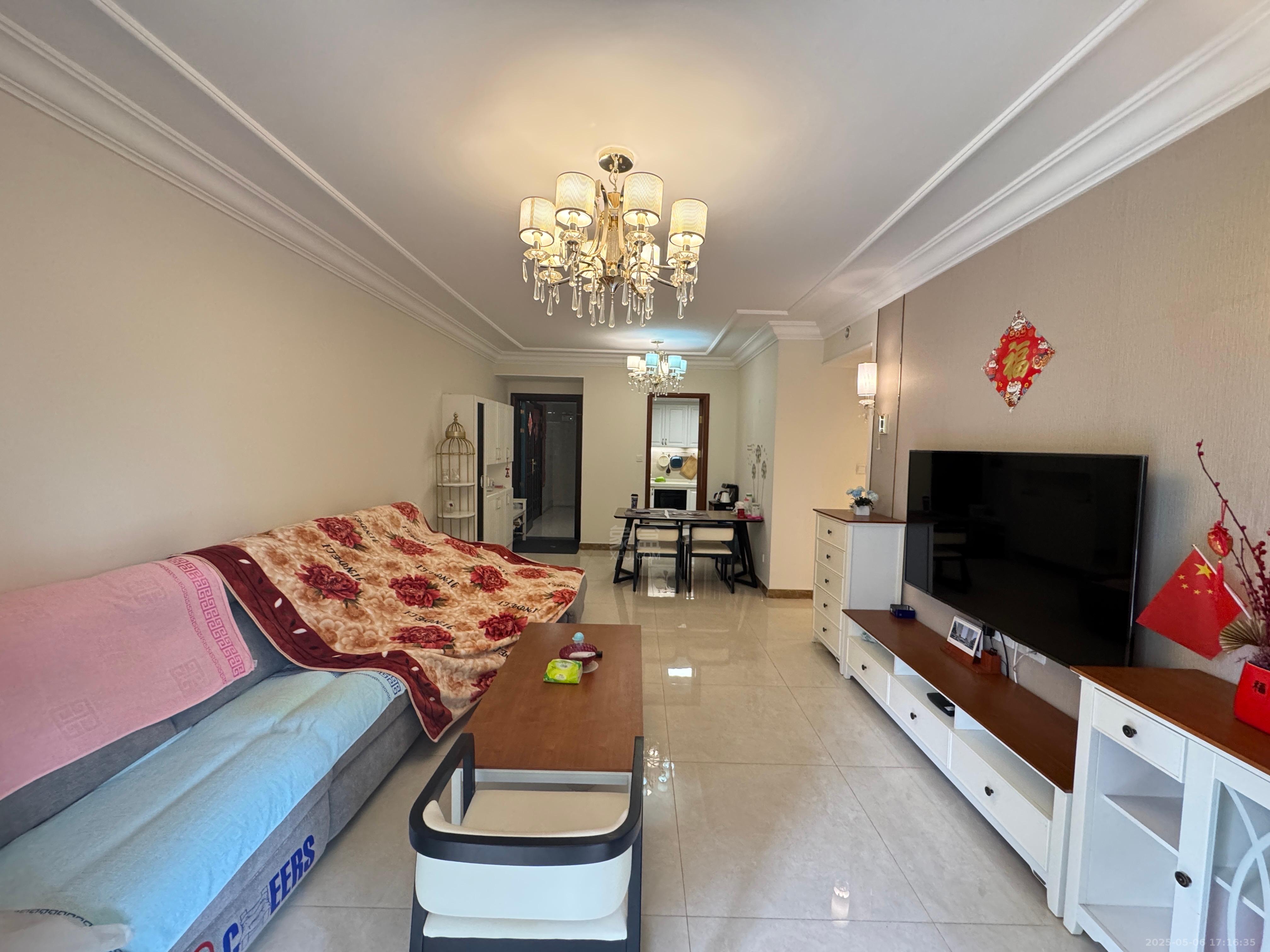 恒大华府 3室2厅2卫 2200.0元/月 恒大华府 3室2厅2卫 2200.0元/月室内图