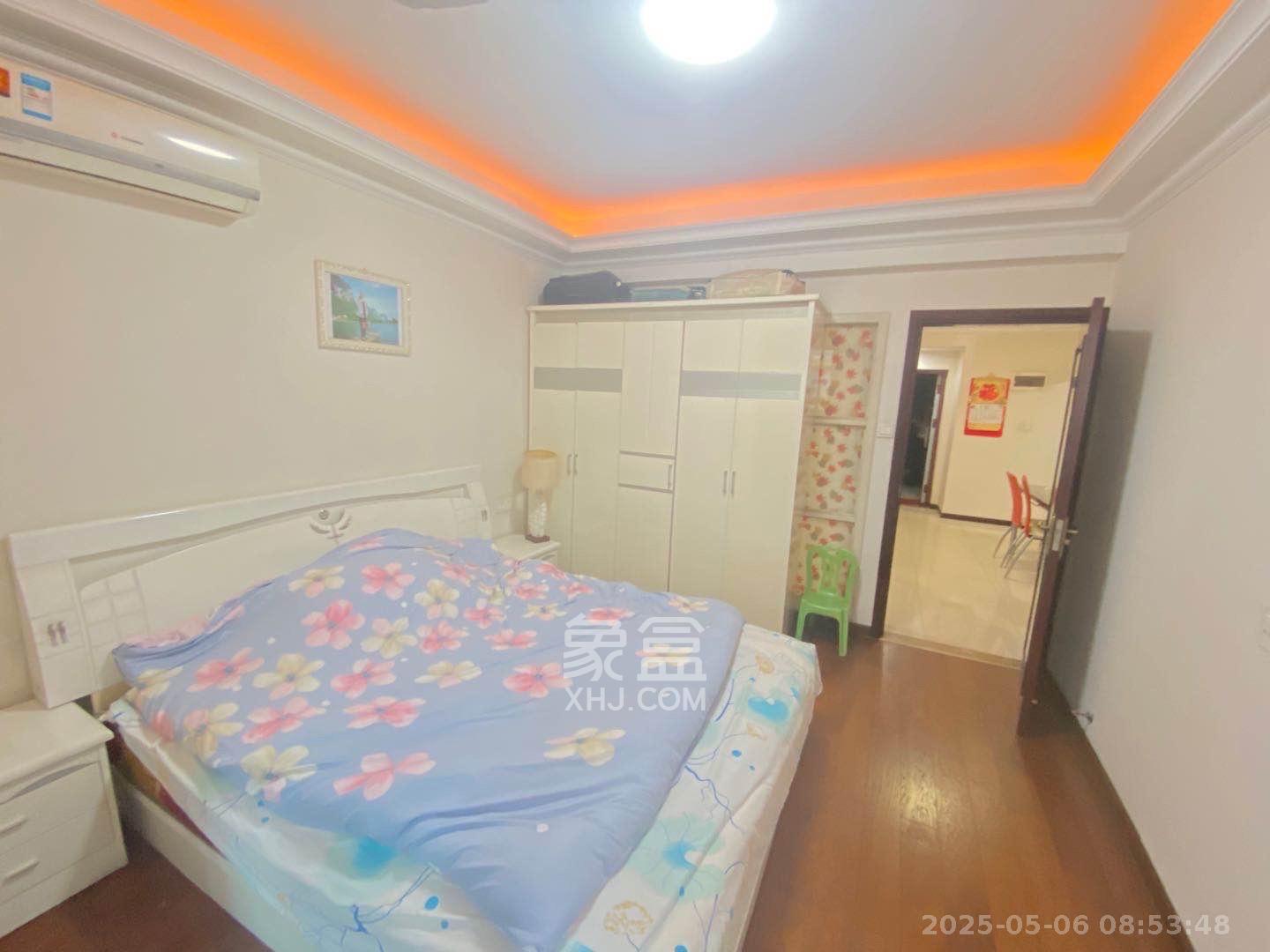 公园9号  3室2厅1卫    3600.0元/月 公园9号  3室2厅1卫    3600.0元/月室内图