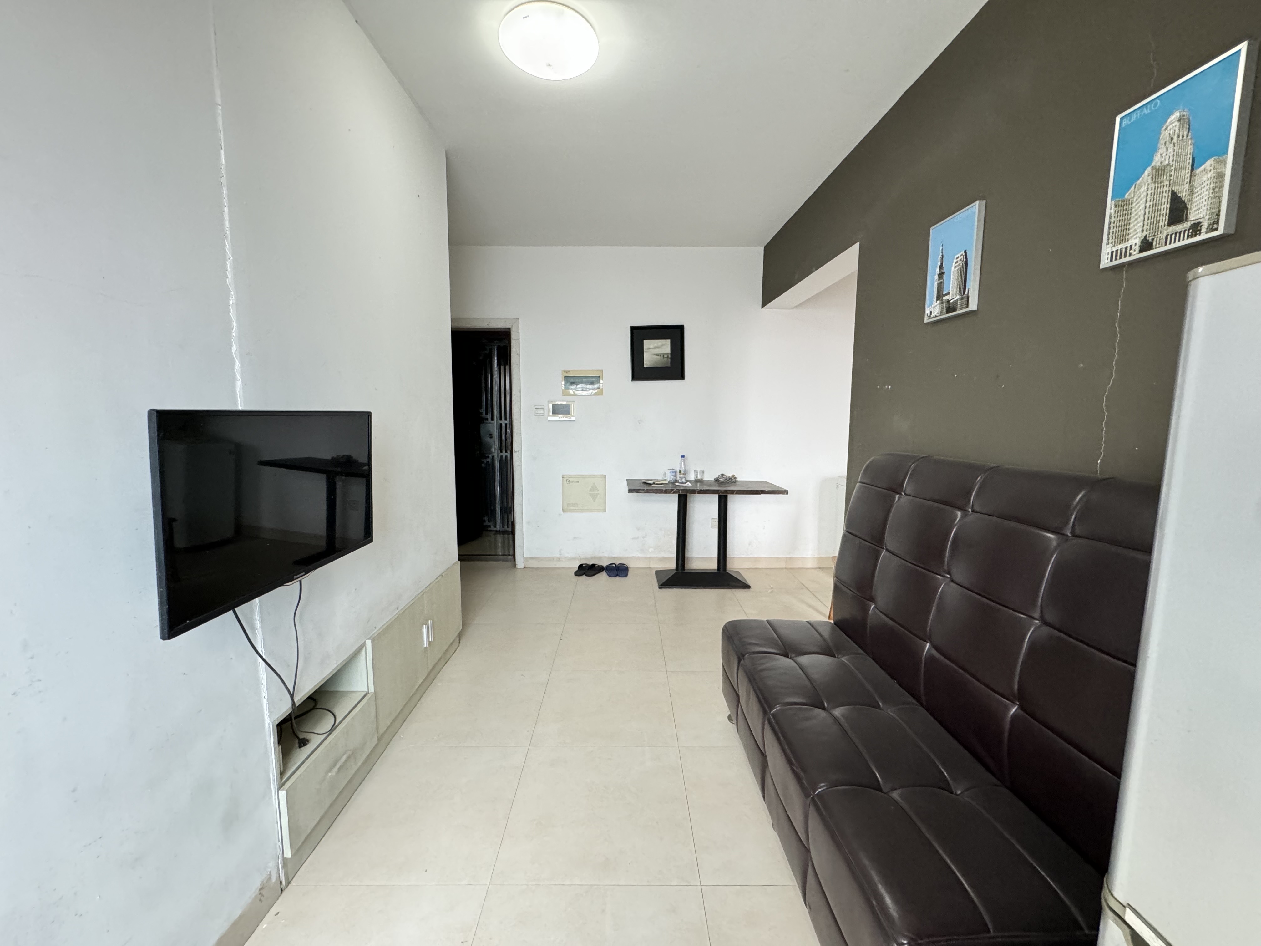 民俗文化广场 2室2厅1卫 1500.0元/月 民俗文化广场 2室2厅1卫 1500.0元/月室内图