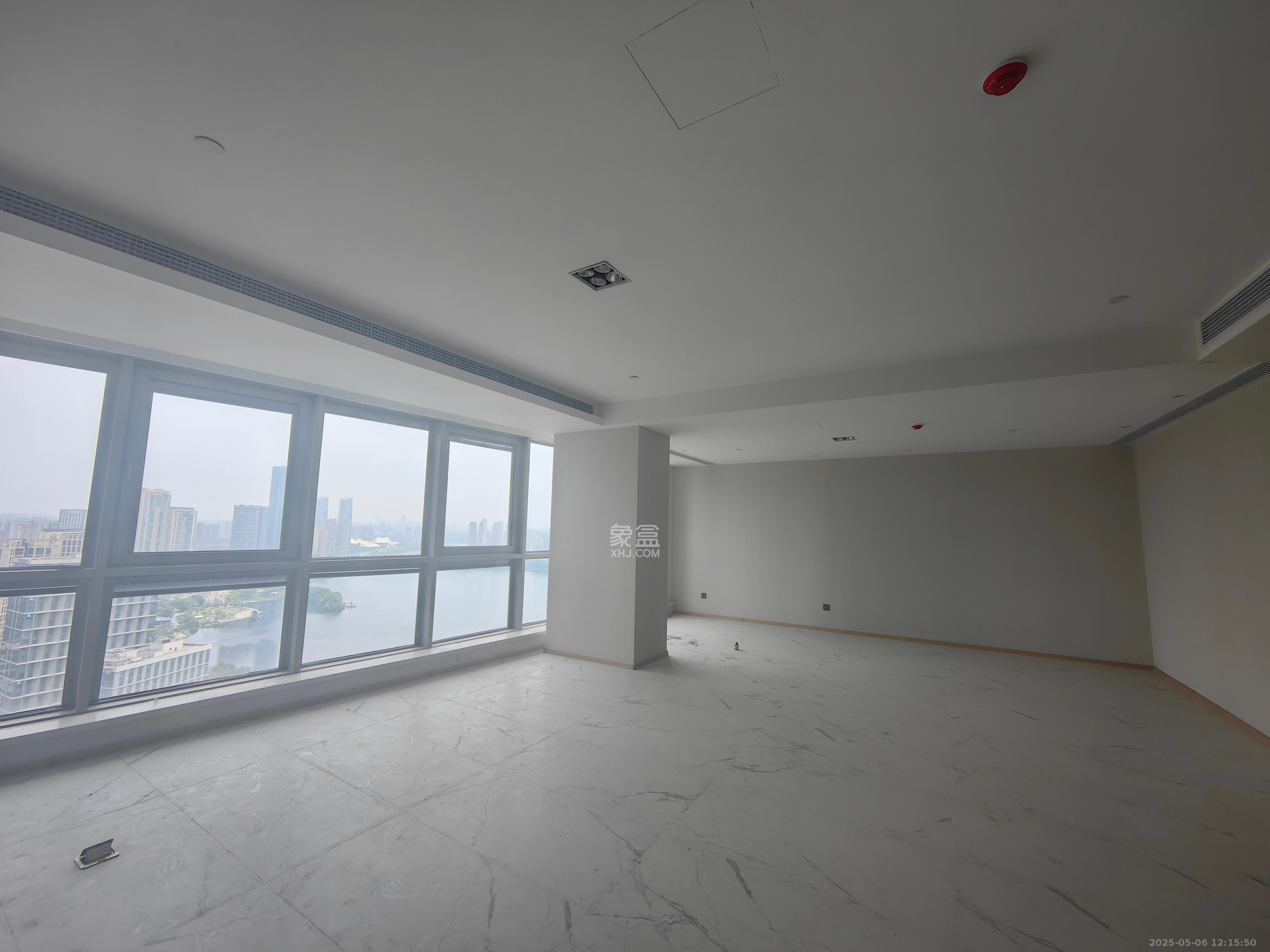 正荣梅溪紫阙台 4室2厅3卫 9000.0元/月 正荣梅溪紫阙台 4室2厅3卫 9000.0元/月室内图