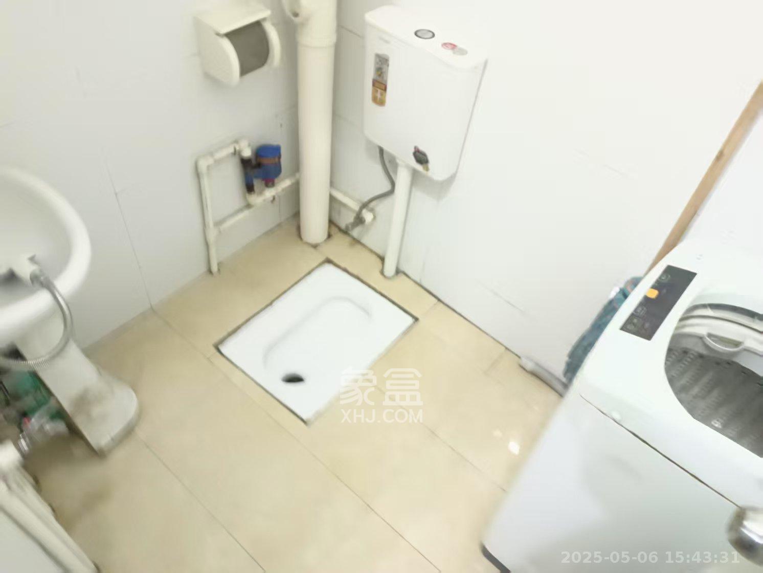 师敬湾巷散盘 1室1厅1卫 1600.0元/月 师敬湾巷散盘 1室1厅1卫 1600.0元/月室内图