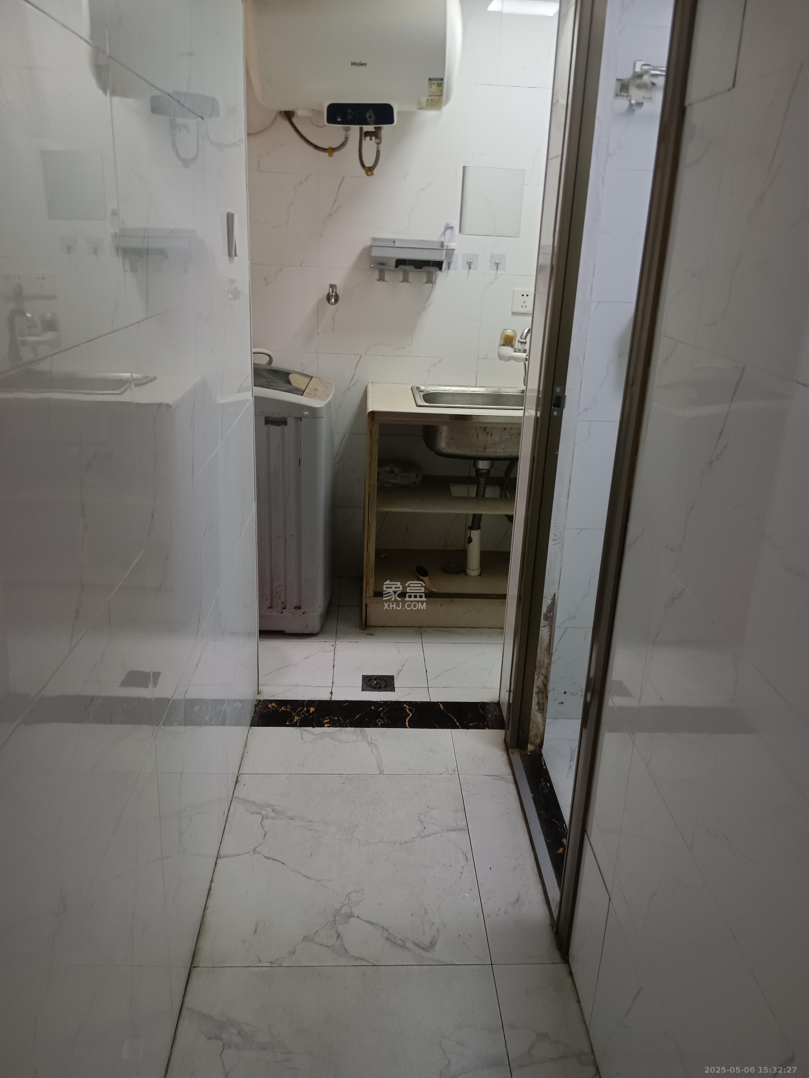 东方美地  1室1厅1卫   1500.00元/月室内图