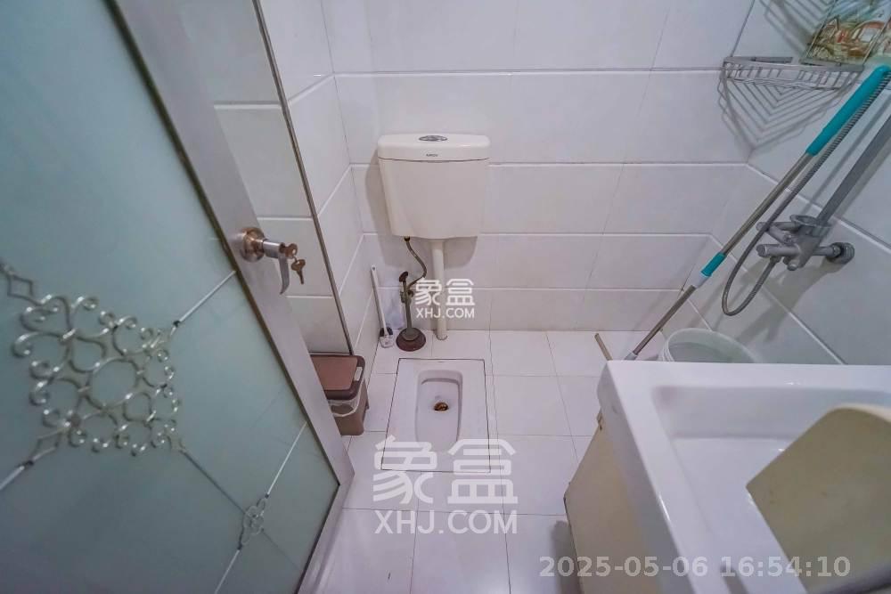 城市山水豪园（山水城市风景）  3室2厅2卫   2600.00元/月室内图