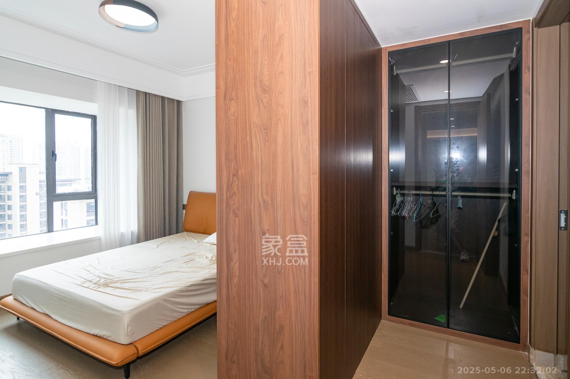 阳光城联利悦澜府  3室2厅2卫    89.0万 阳光城联利悦澜府  3室2厅2卫    89.0万卧室