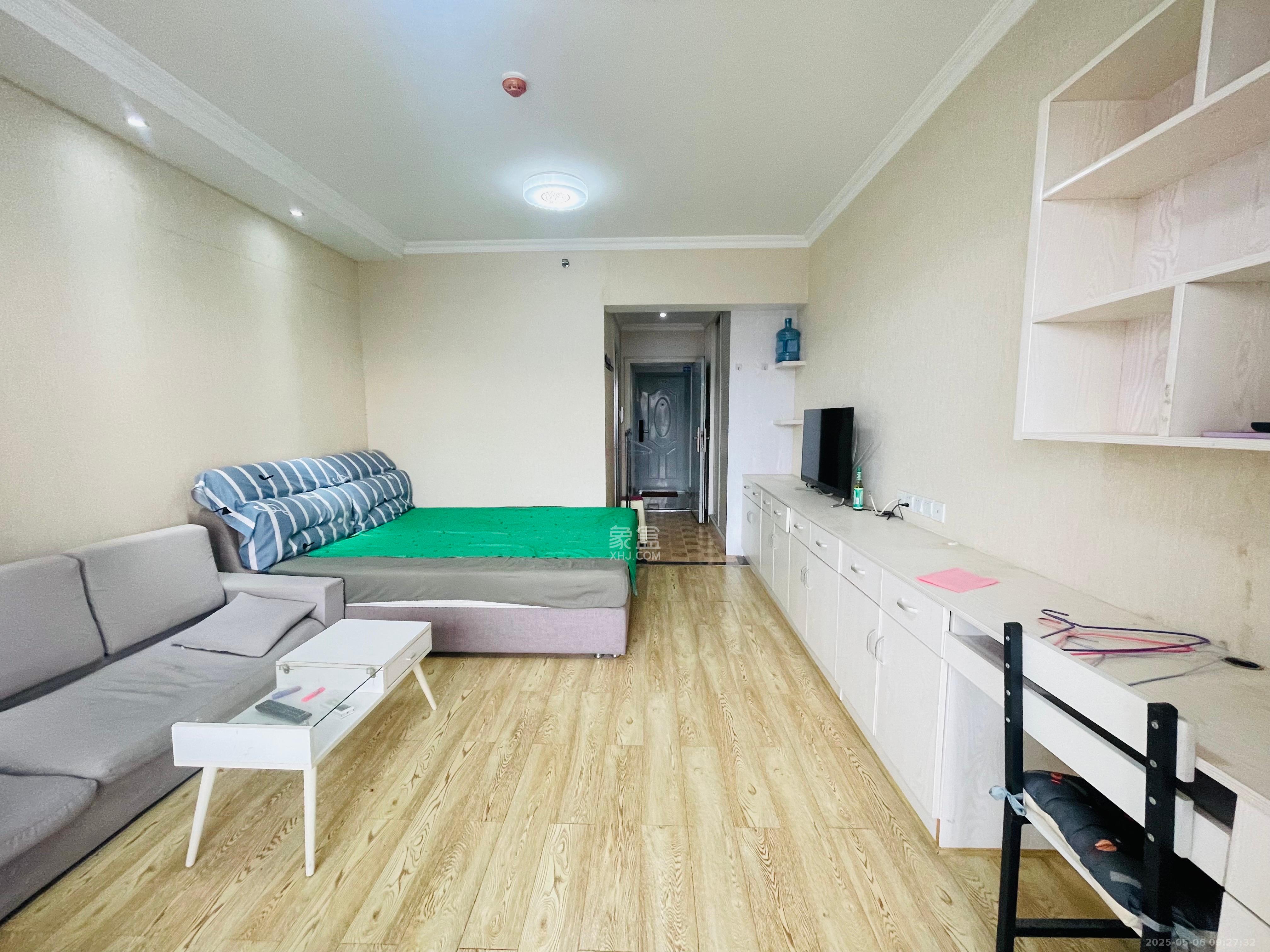 怡海星城 1室1厅1卫 1100.0元/月 怡海星城 1室1厅1卫 1100.0元/月室内图