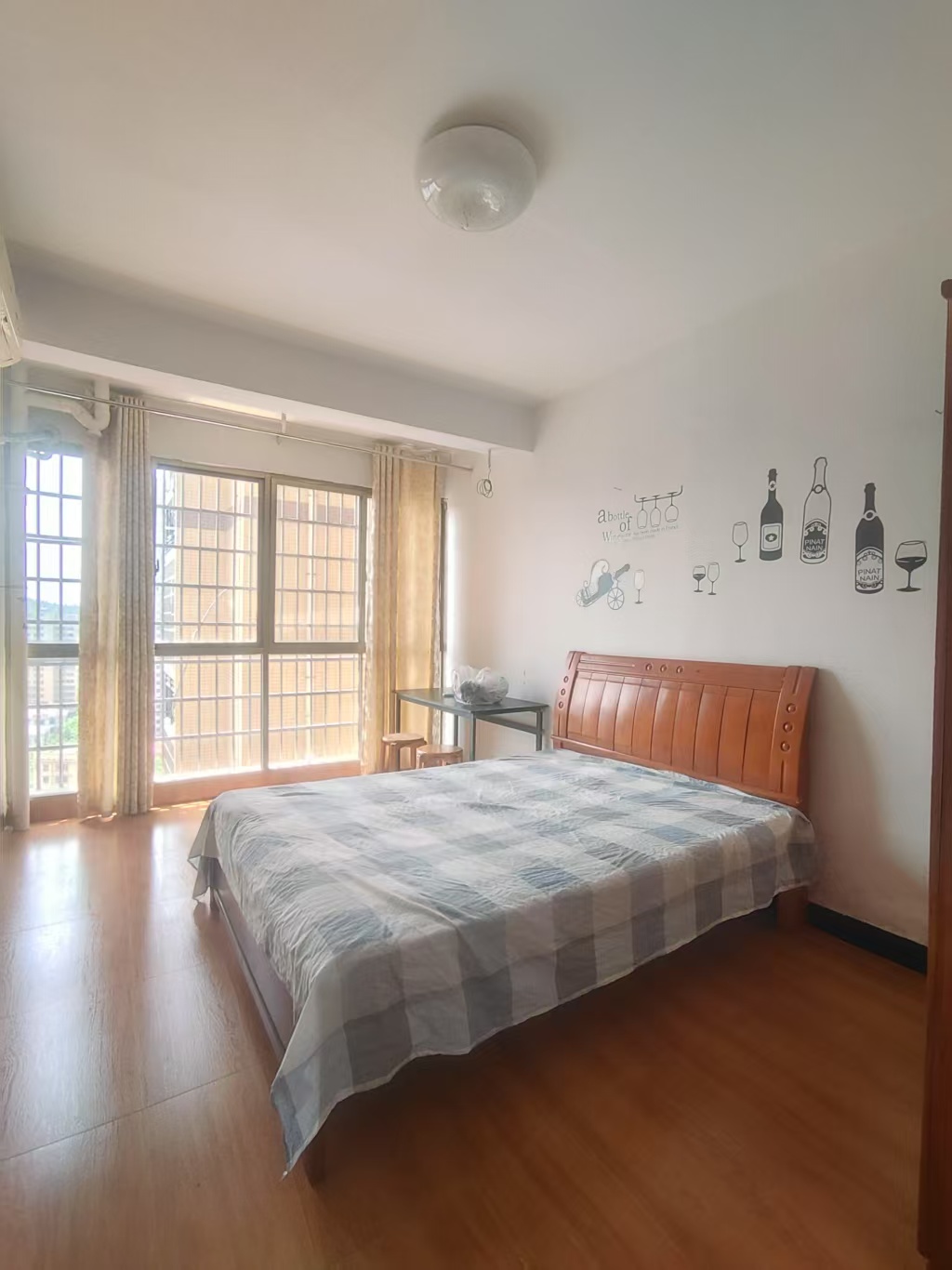 上尚城 4室2厅2卫 95.8万 上尚城 4室2厅2卫 95.8万室内图