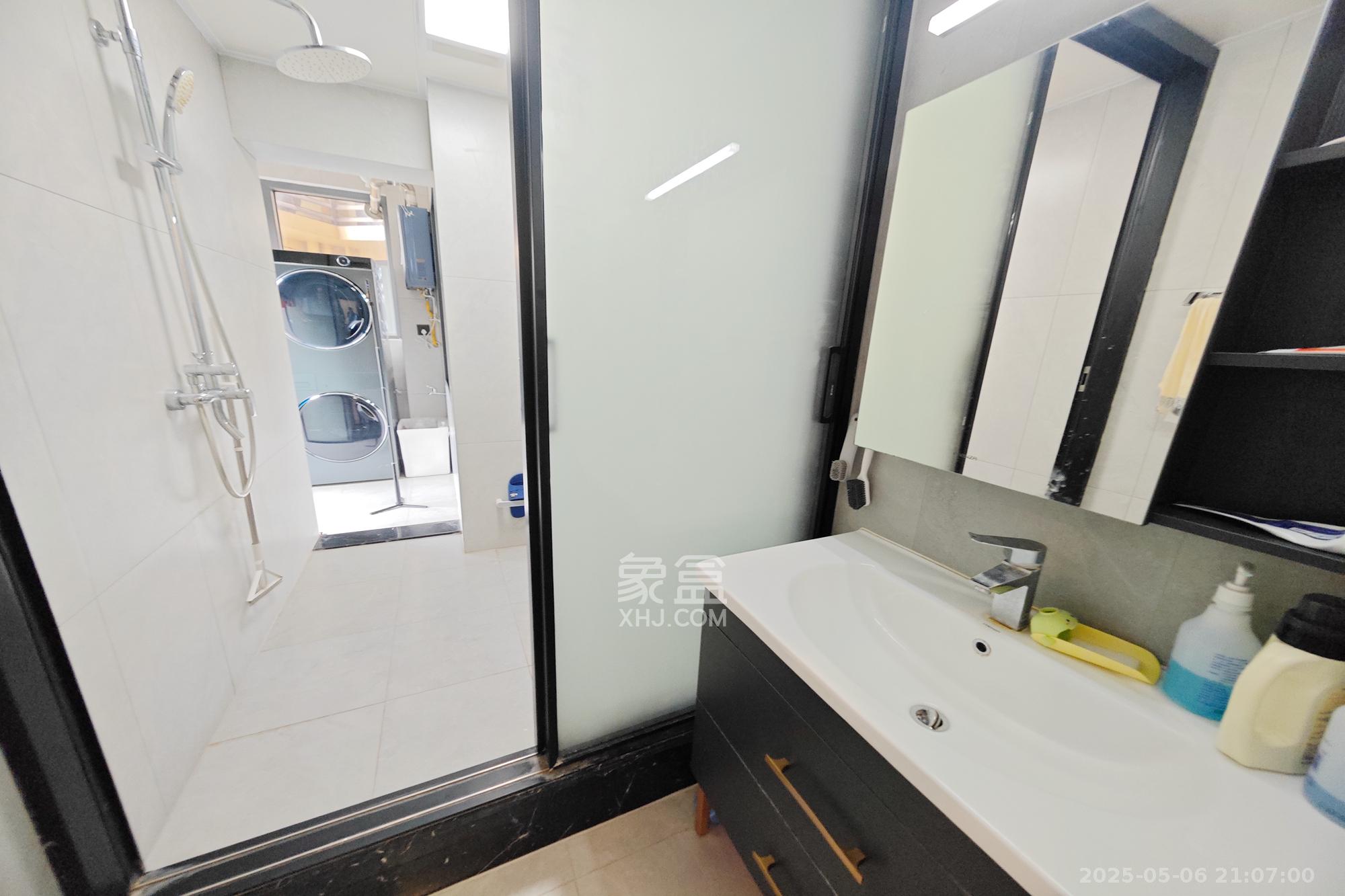 保利大都汇一期、二期  4室2厅2卫    167.0万 保利大都汇一期、二期  4室2厅2卫    167.0万其他