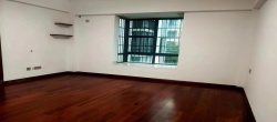 西岭华庭  3室2厅2卫   228.00万