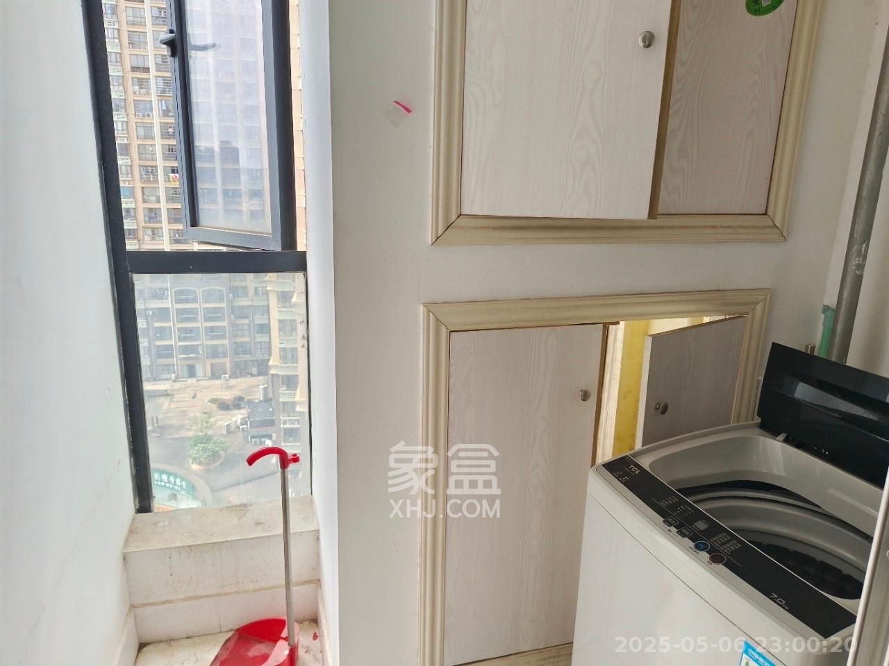 丰园城(鄱阳小区二期) 1室1厅1卫 1200.0元/月 丰园城(鄱阳小区二期) 1室1厅1卫 1200.0元/月室内图