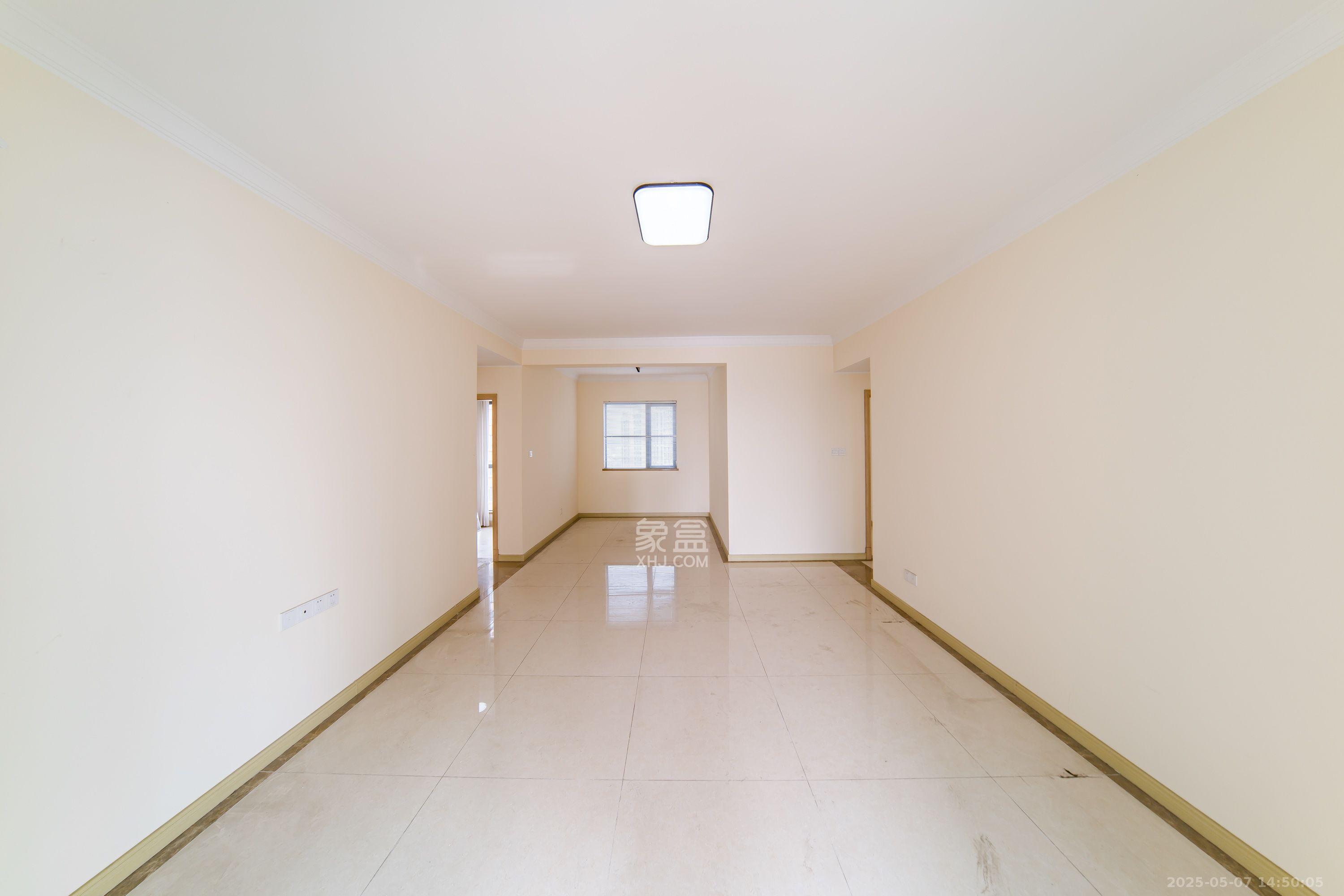 兰亭湾畔 3室2厅2卫 2800.0元/月 兰亭湾畔 3室2厅2卫 2800.0元/月室内图