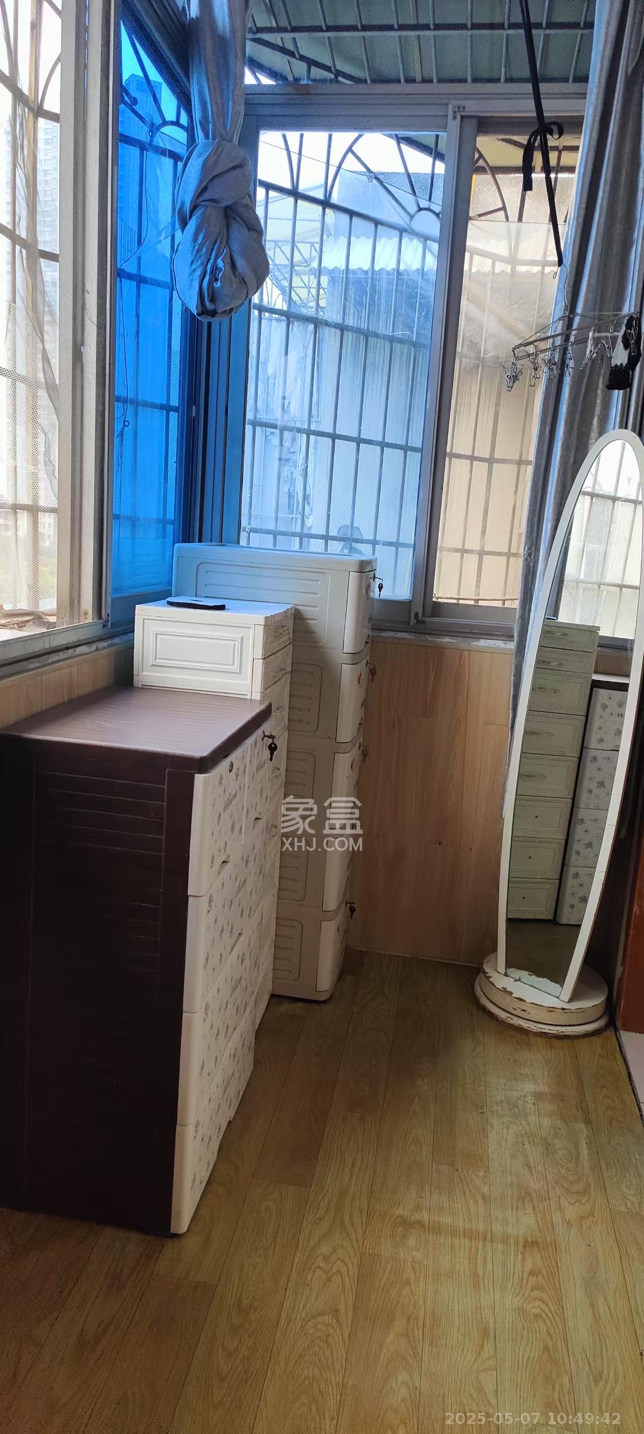金匯小區(qū)  1室0廳0衛(wèi)   1200.00元/月
