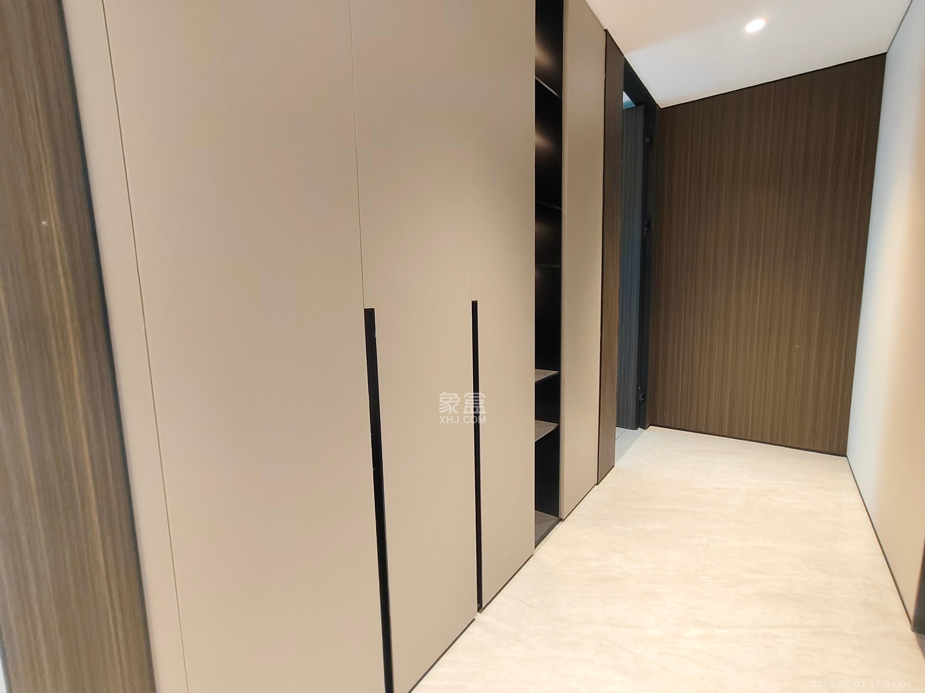 招商蛇口滨江境 4室2厅2卫 13000.0元/月 招商蛇口滨江境 4室2厅2卫 13000.0元/月室内图