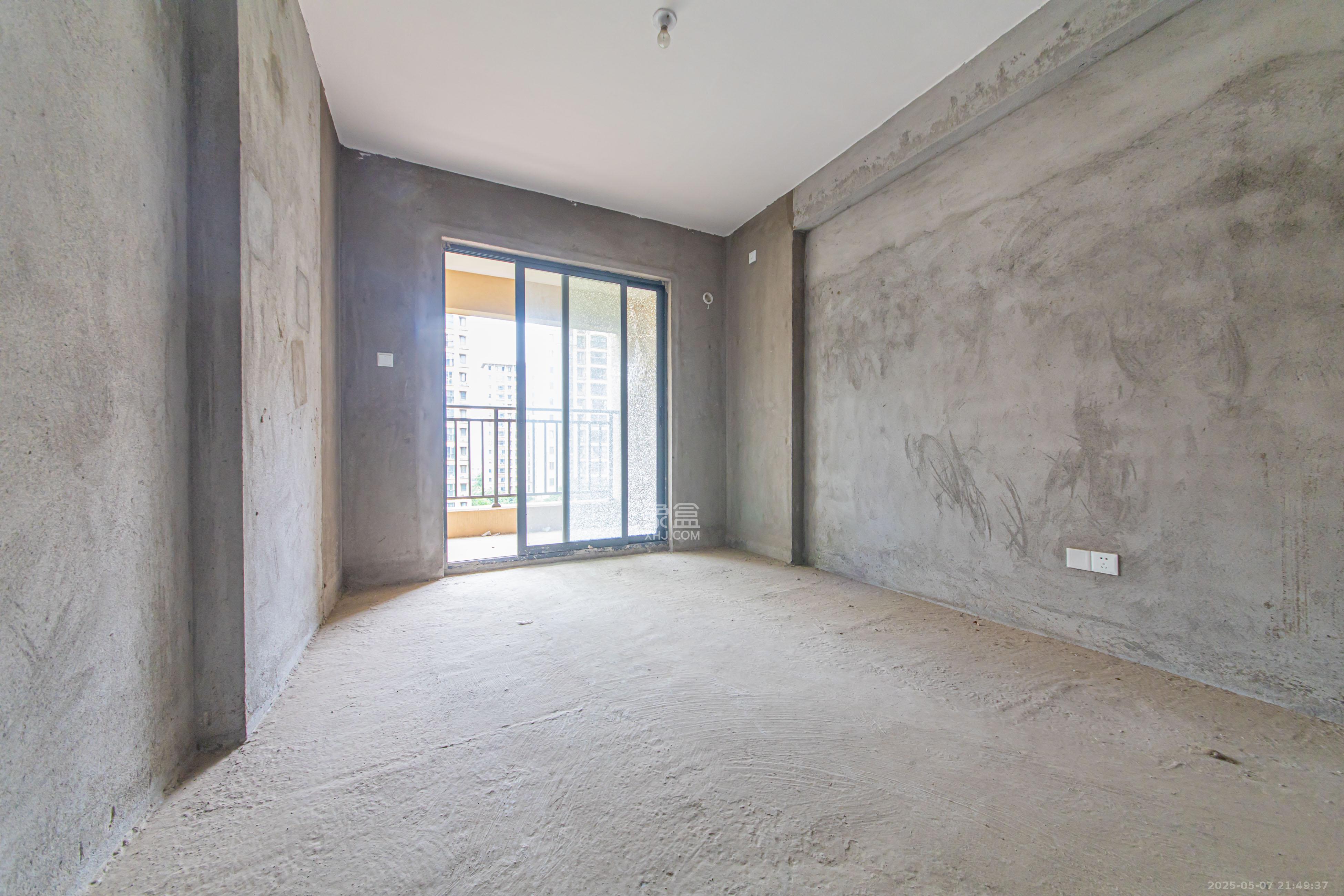 中建芙蓉嘉苑 3室2厅2卫 113.0万 中建芙蓉嘉苑 3室2厅2卫 113.0万卧室