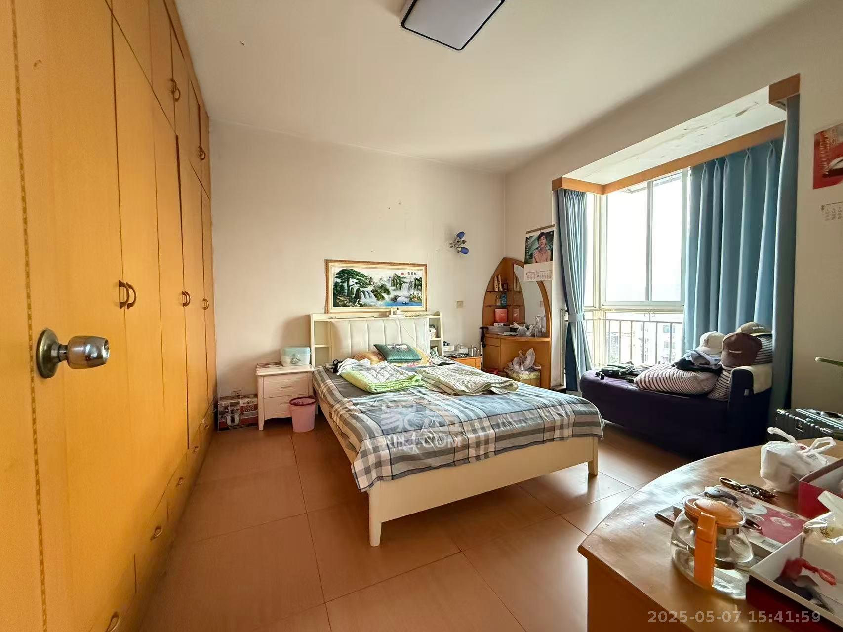 长鑫美树园 2室1厅1卫 1700.0元/月 长鑫美树园 2室1厅1卫 1700.0元/月室内图