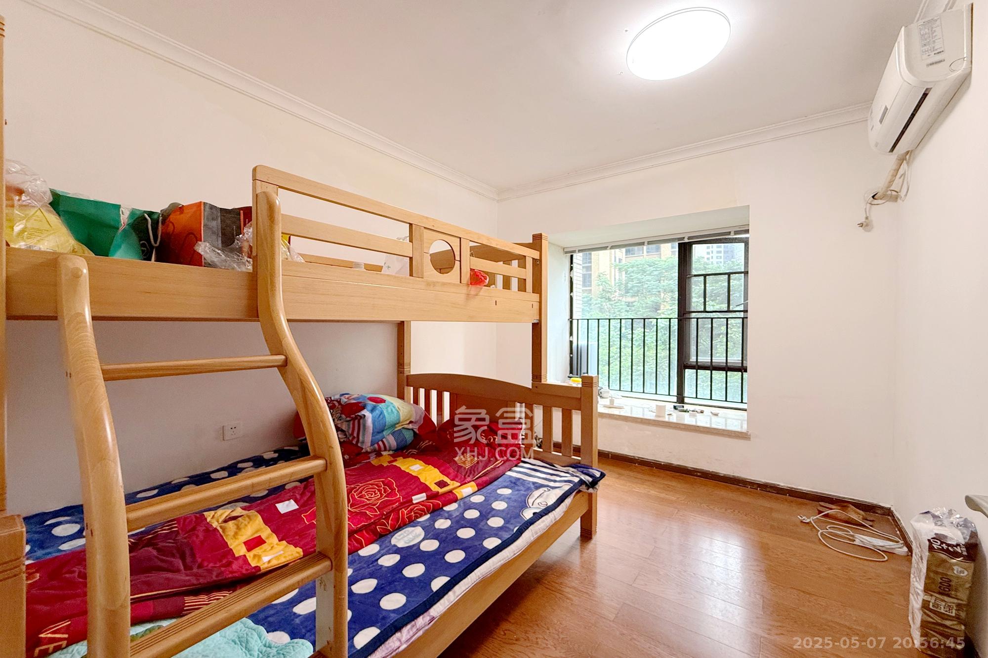 时代倾城一期  3室2厅2卫    78.0万 时代倾城一期  3室2厅2卫    78.0万卧室