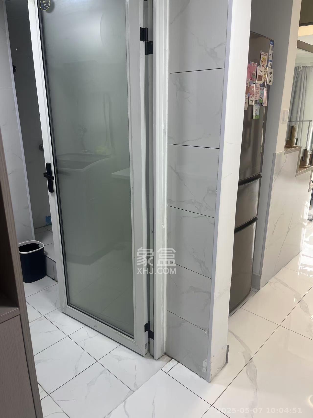 荣盛花语书苑 2室1厅1卫 2300.0元/月 荣盛花语书苑 2室1厅1卫 2300.0元/月室内图