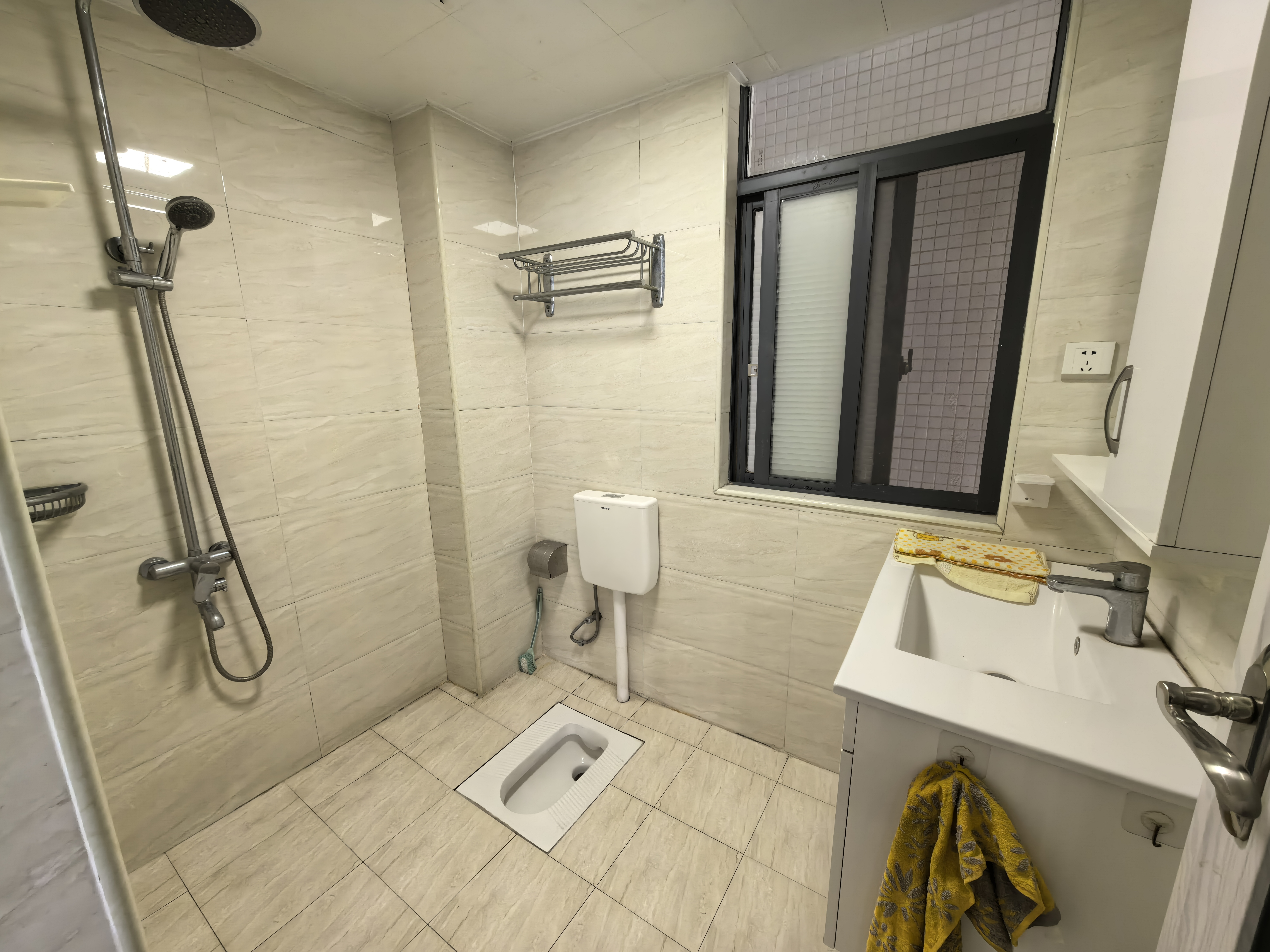 梓山湖领御  1室1厅1卫    1500.0元/月 梓山湖领御  1室1厅1卫    1500.0元/月室内图