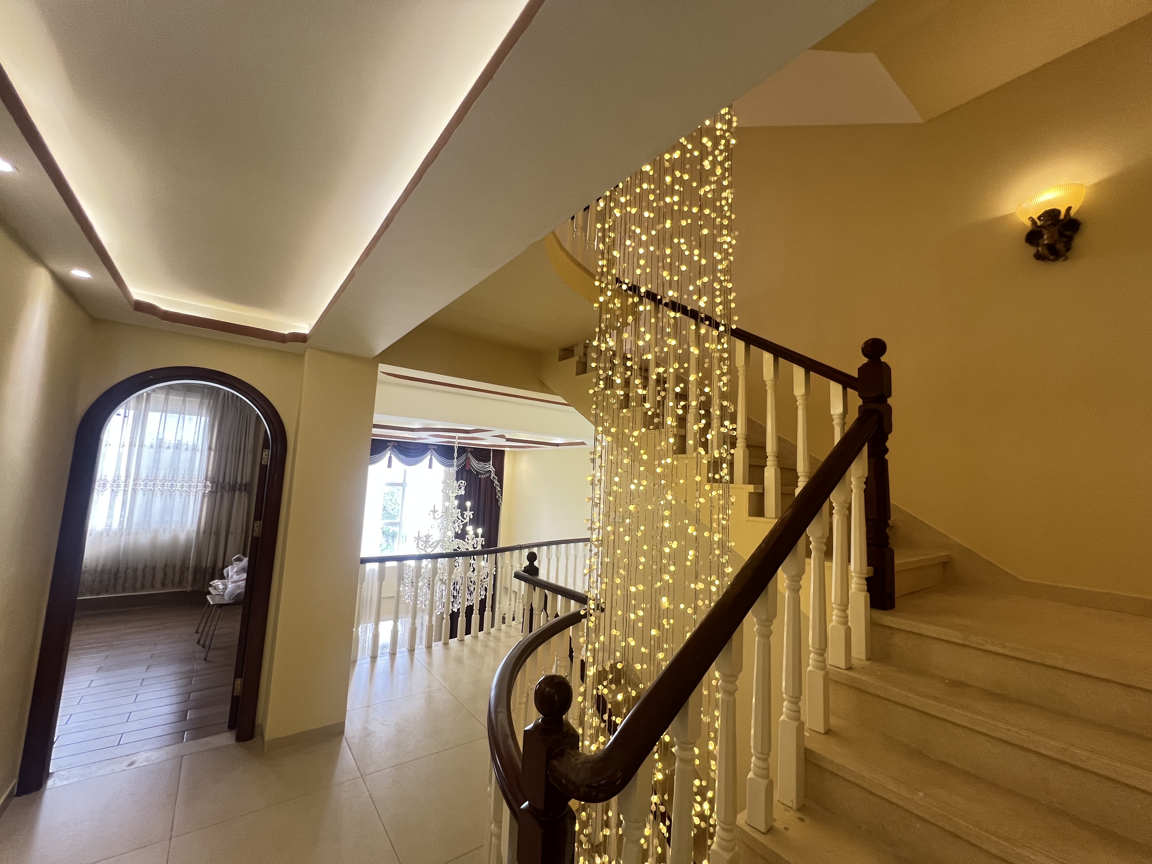 今典别墅 8室3厅3卫 25000.0元/月 今典别墅 8室3厅3卫 25000.0元/月室内图