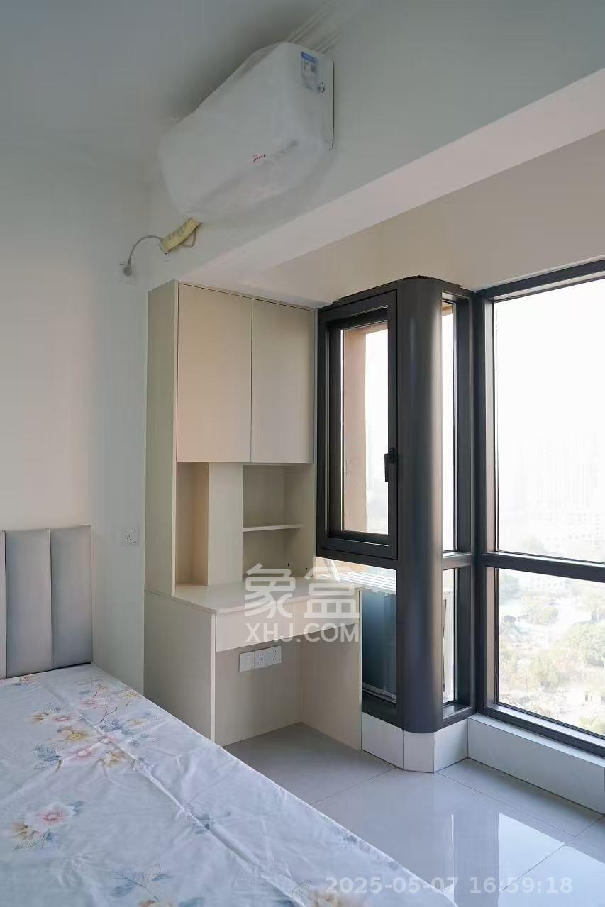 莲馨苑  1室1厅1卫   1450.00元/月室内图