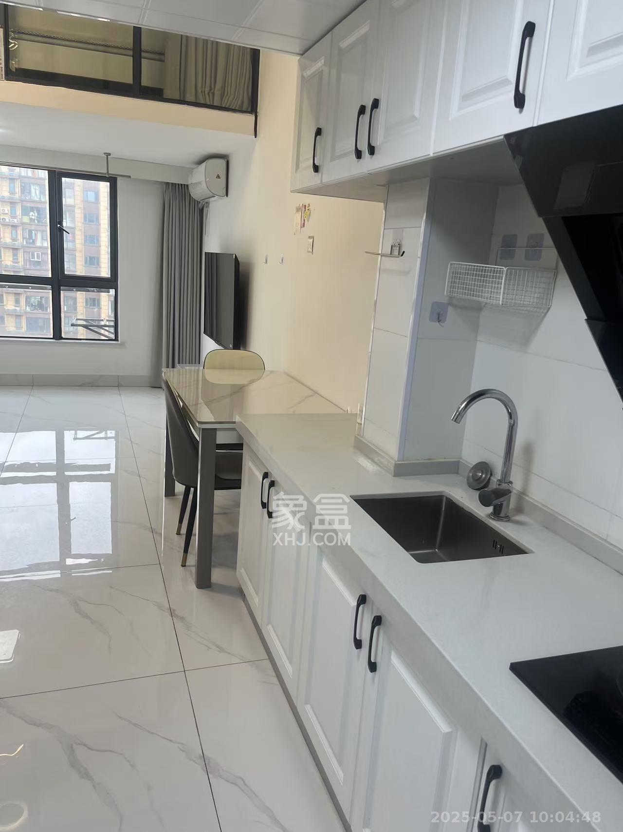 荣盛花语书苑 2室1厅1卫 2300.0元/月 荣盛花语书苑 2室1厅1卫 2300.0元/月室内图