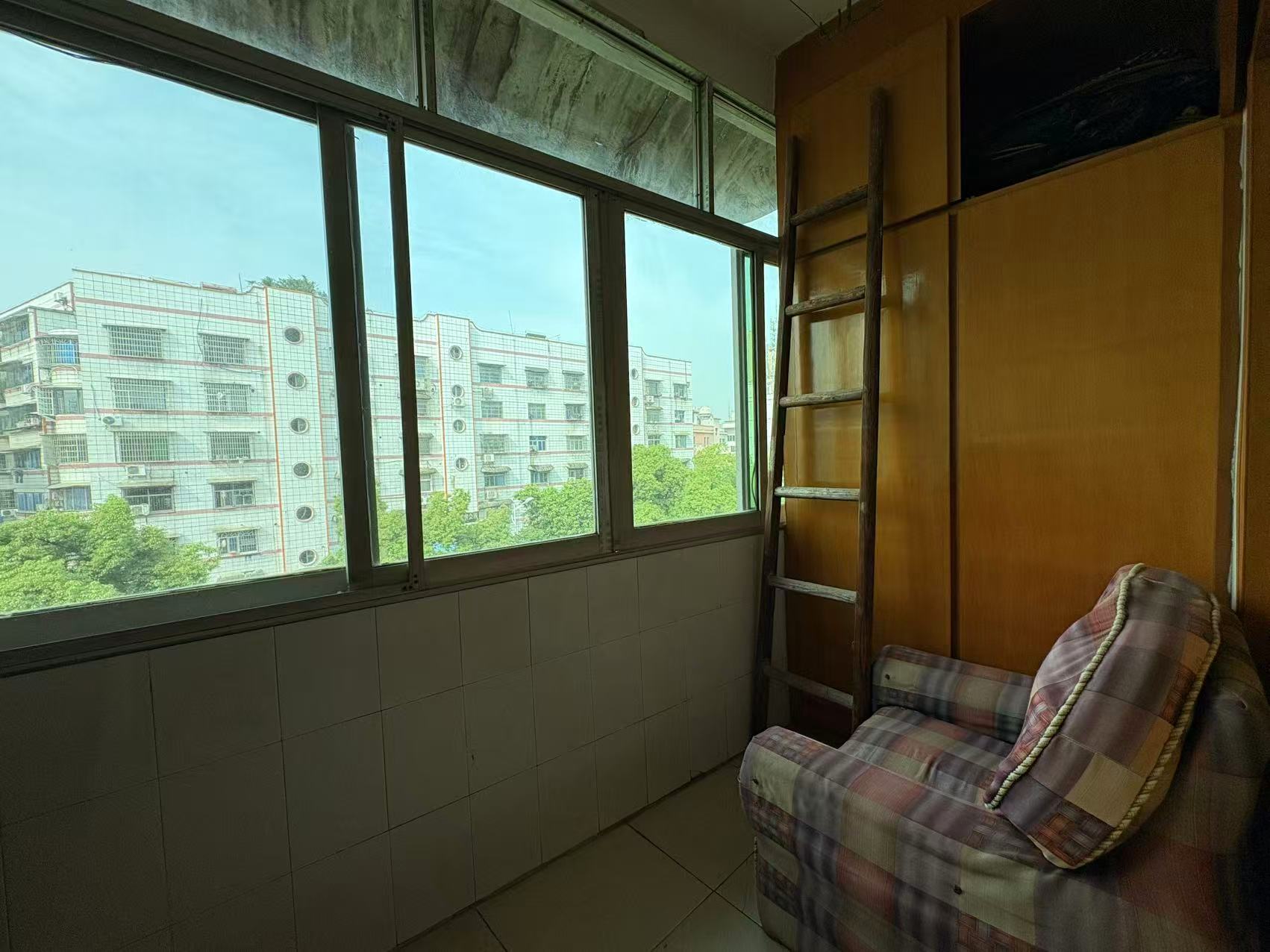 益华小区 2室2厅1卫 18.0万 益华小区 2室2厅1卫 18.0万室内图