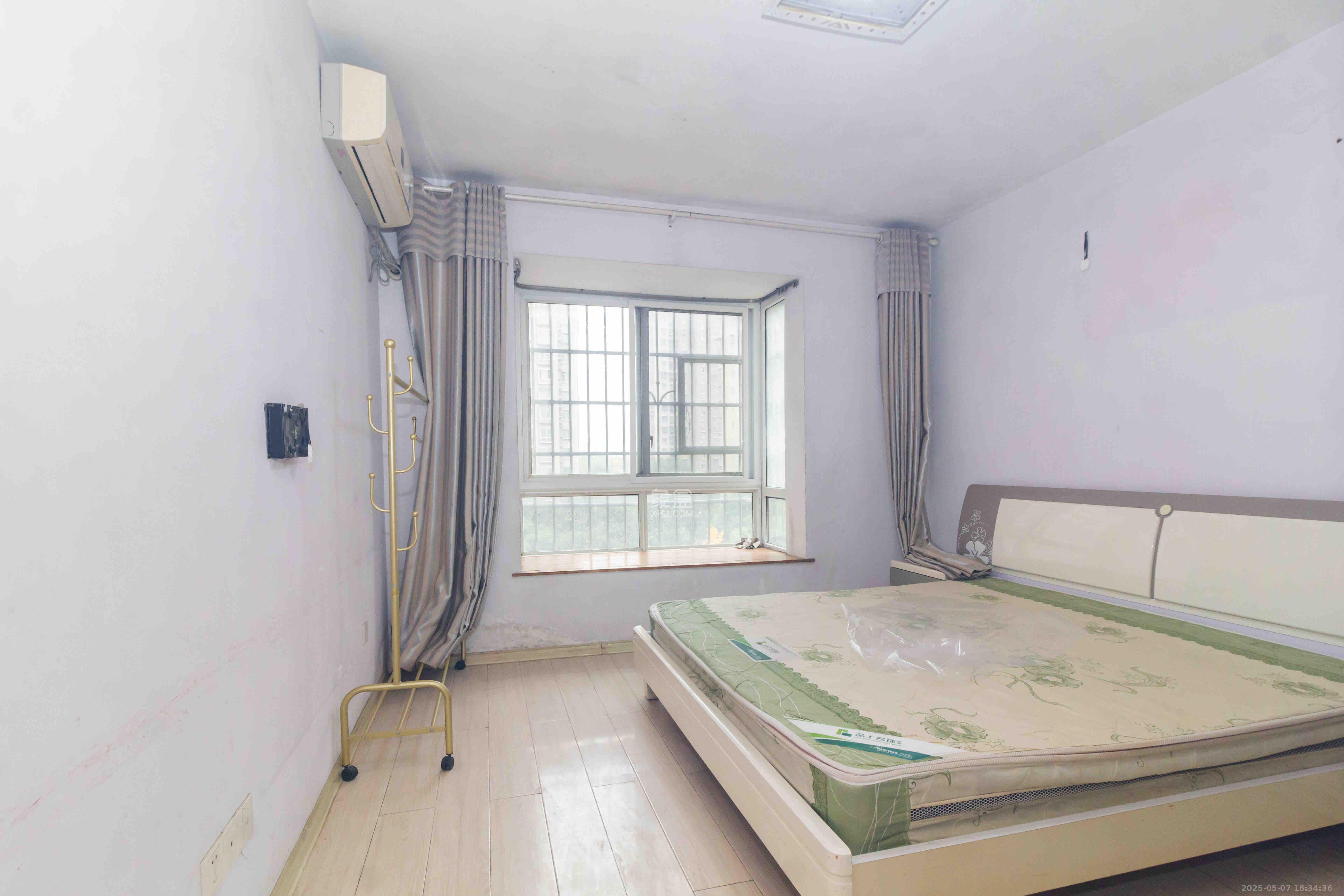 东业苹果社区  3室2厅1卫   1600.00元/月室内图