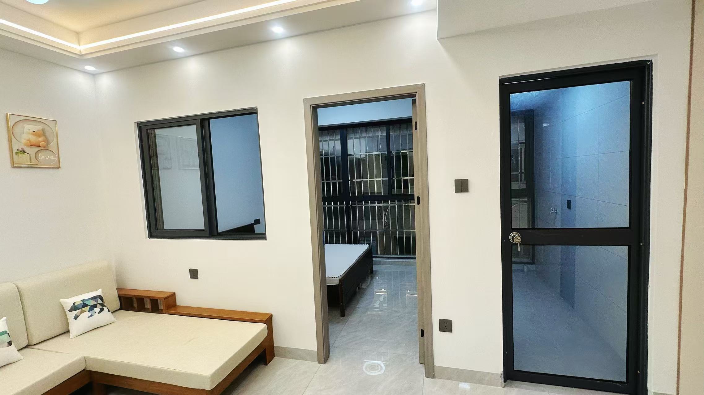 榭园 1室1厅1卫 68.0万 榭园 1室1厅1卫 68.0万客厅