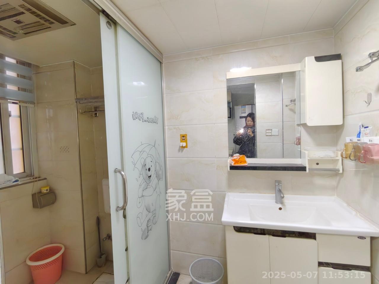 佳天名苑  3室2厅1卫   1800.00元/月室内图