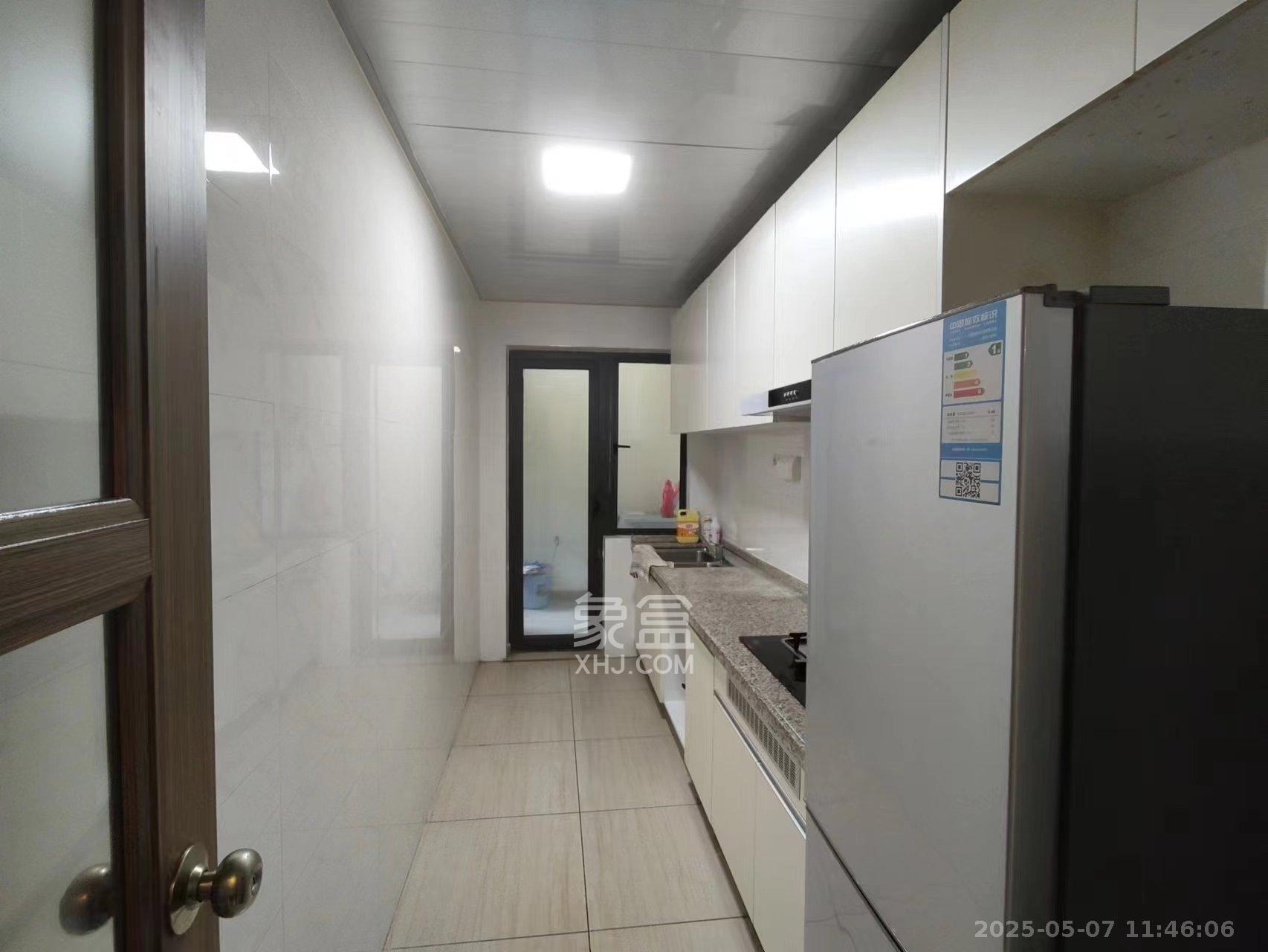 夏威夷碧水春城（碧桂园城市花园）  2室2厅1卫   2200.00元/月室内图