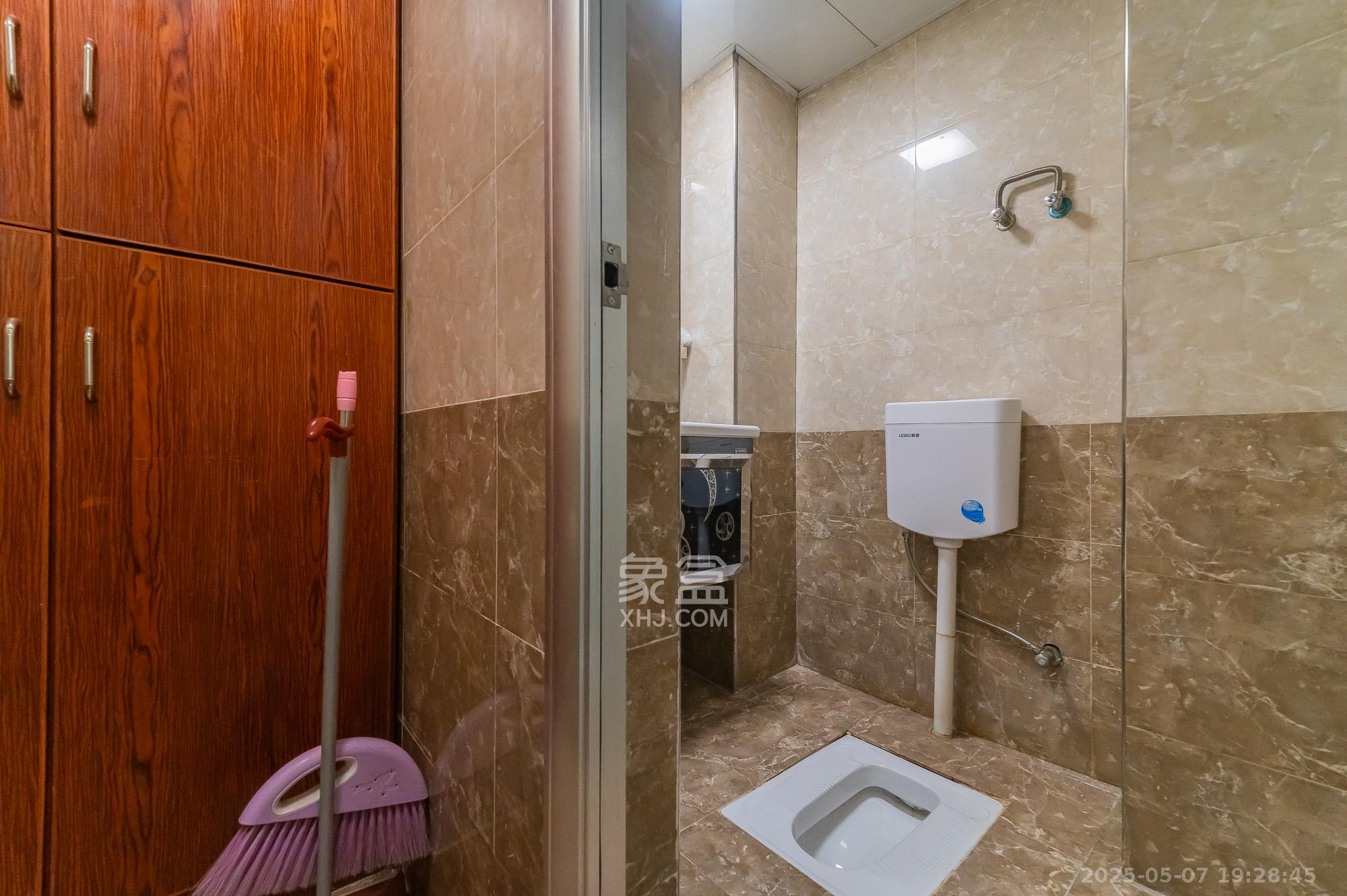 爱都（IDO）  2室1厅11卫    25.48万卫生间