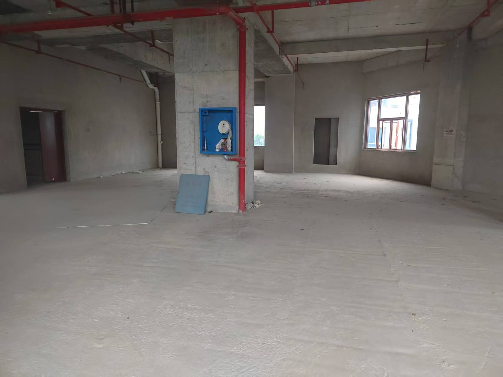 新科苑 10室0厅0卫 22000.0元/月 新科苑 10室0厅0卫 22000.0元/月室内图