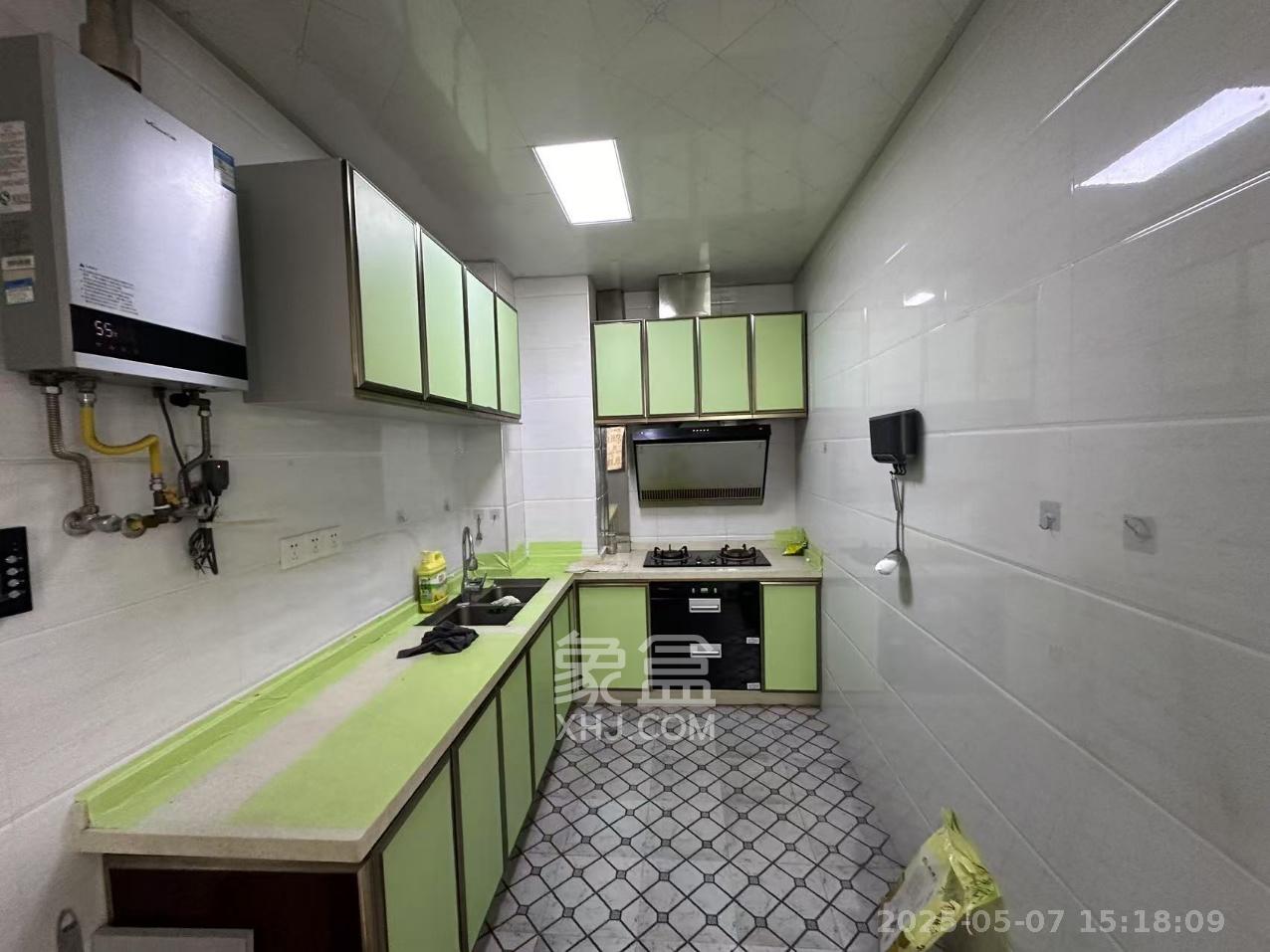 建鑫二期  2室2厅2卫   38.80万室内图