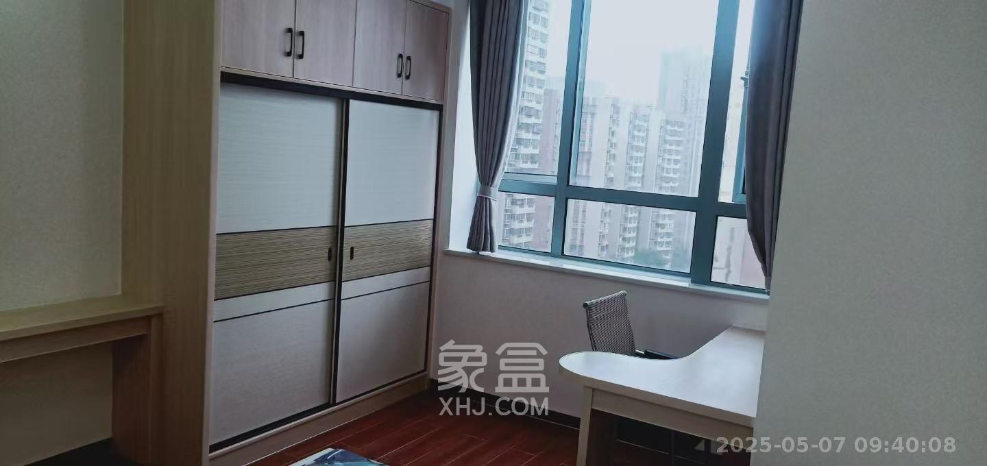 绿地之窗   51.16㎡     1300.00元/月室内图