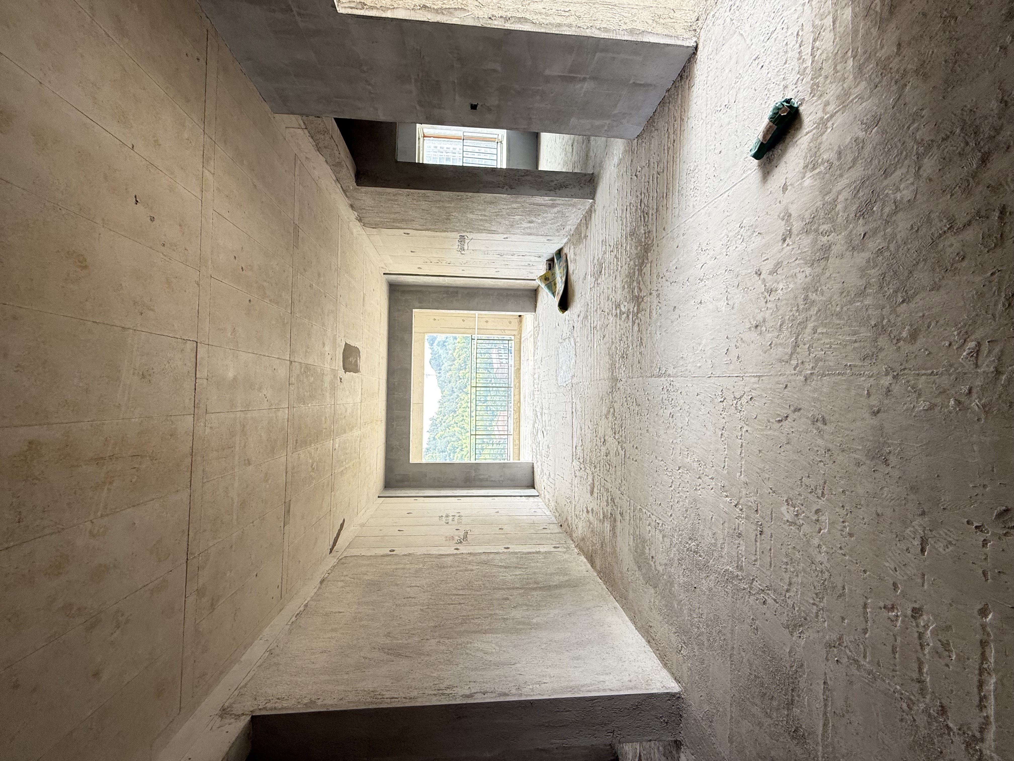 吉大汉学仕府 3室2厅2卫 75.8万 吉大汉学仕府 3室2厅2卫 75.8万客厅