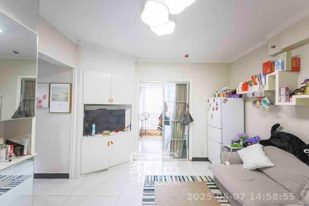 长城华都 2室1厅1卫 2200.0元/月 长城华都 2室1厅1卫 2200.0元/月室内图